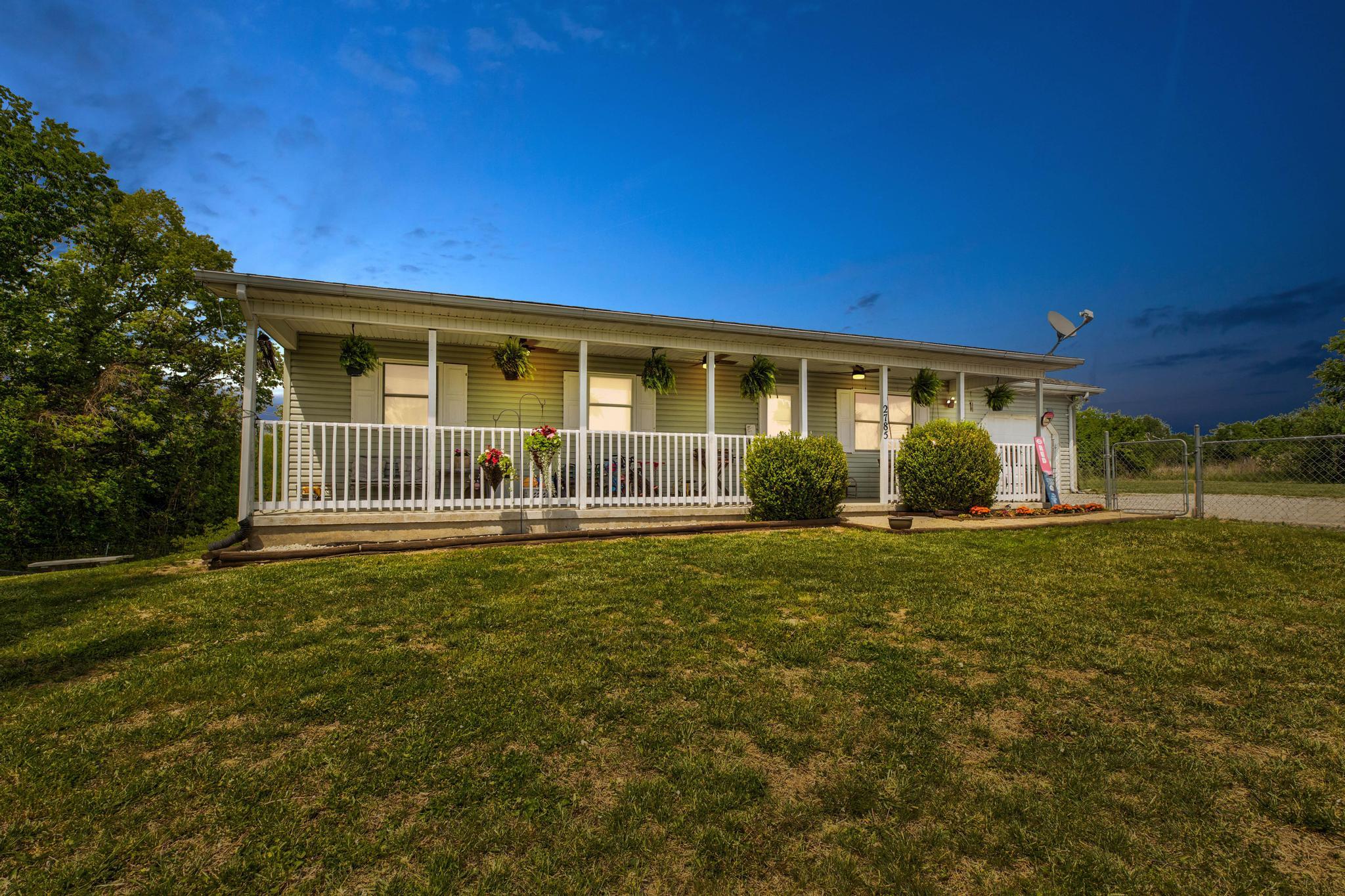 2785 Betty Gap Ridge Road Property Photo 2