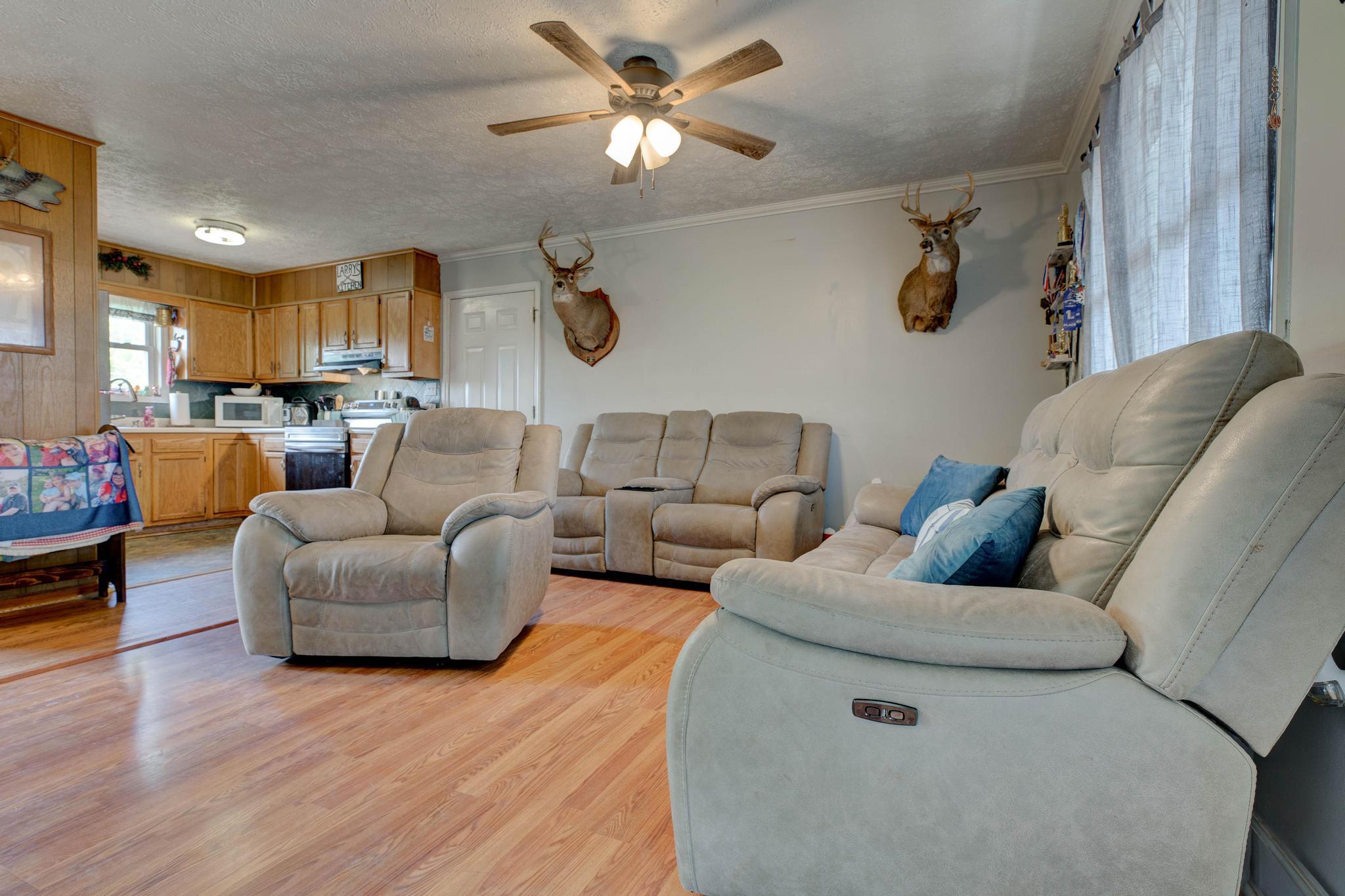 2785 Betty Gap Ridge Road Property Photo 5