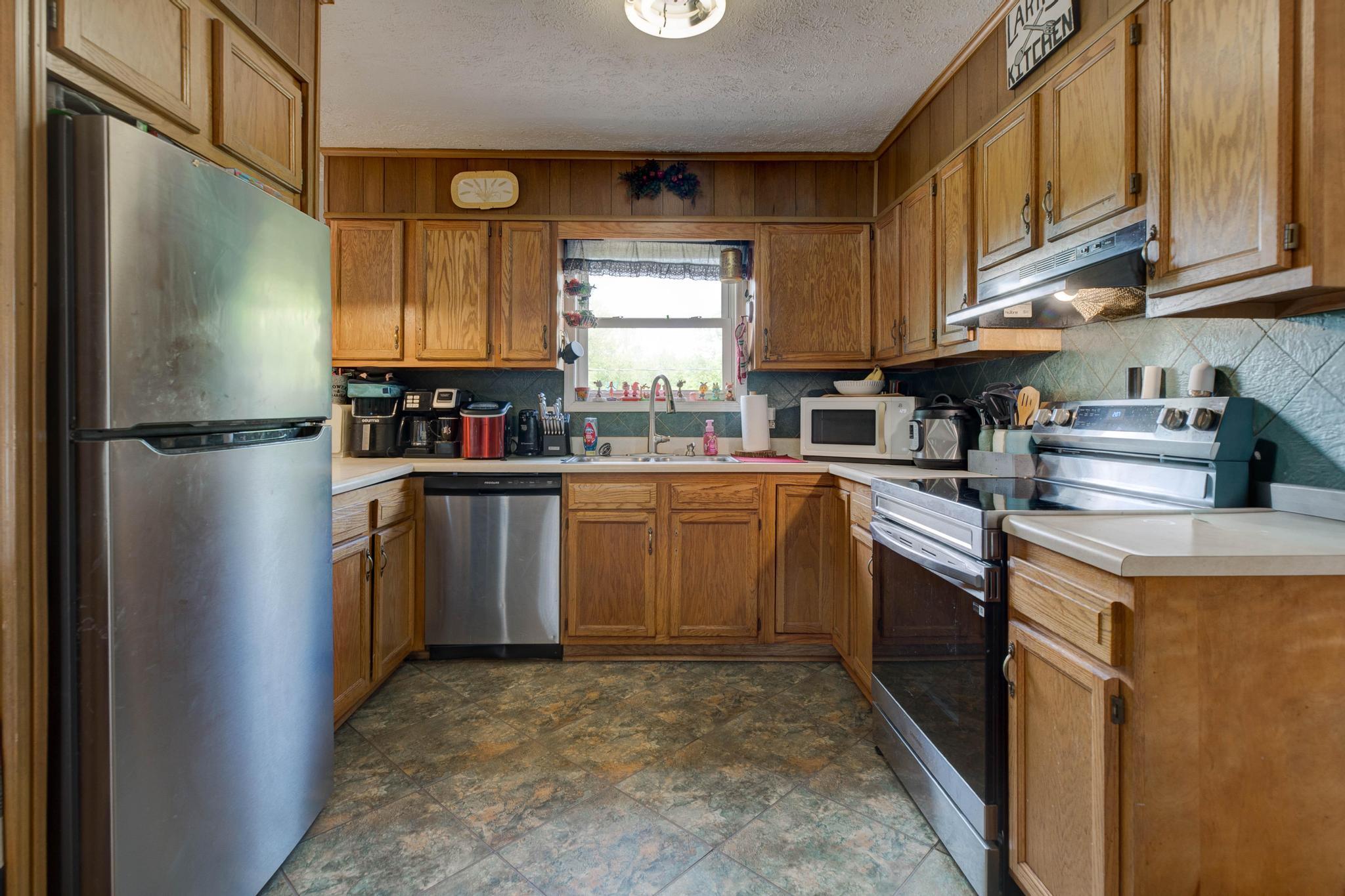 2785 Betty Gap Ridge Road Property Photo 9