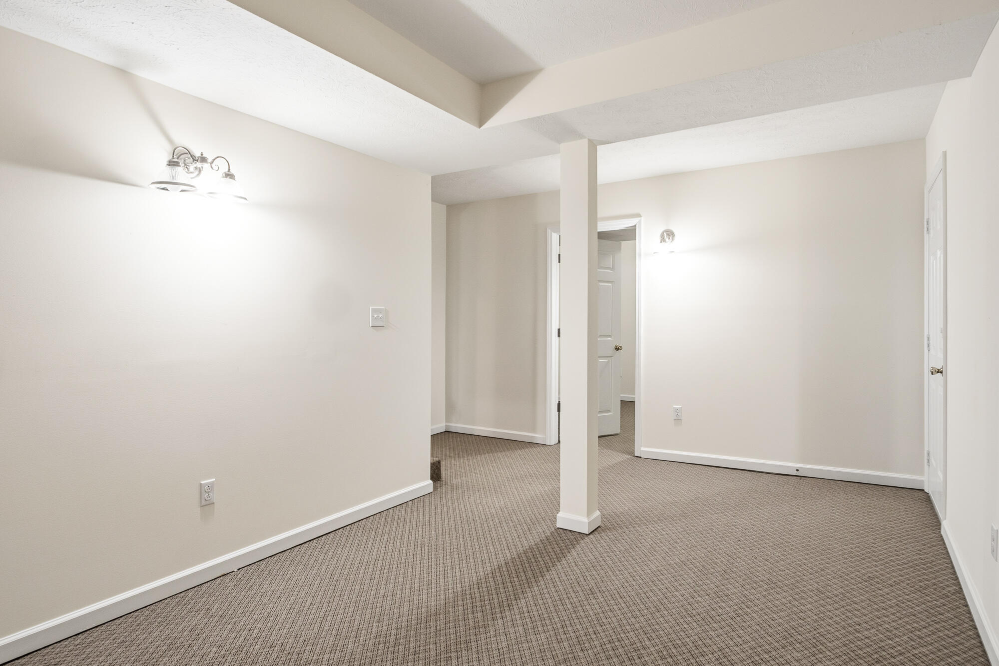 432 Scarlet Oak Drive Property Photo 40