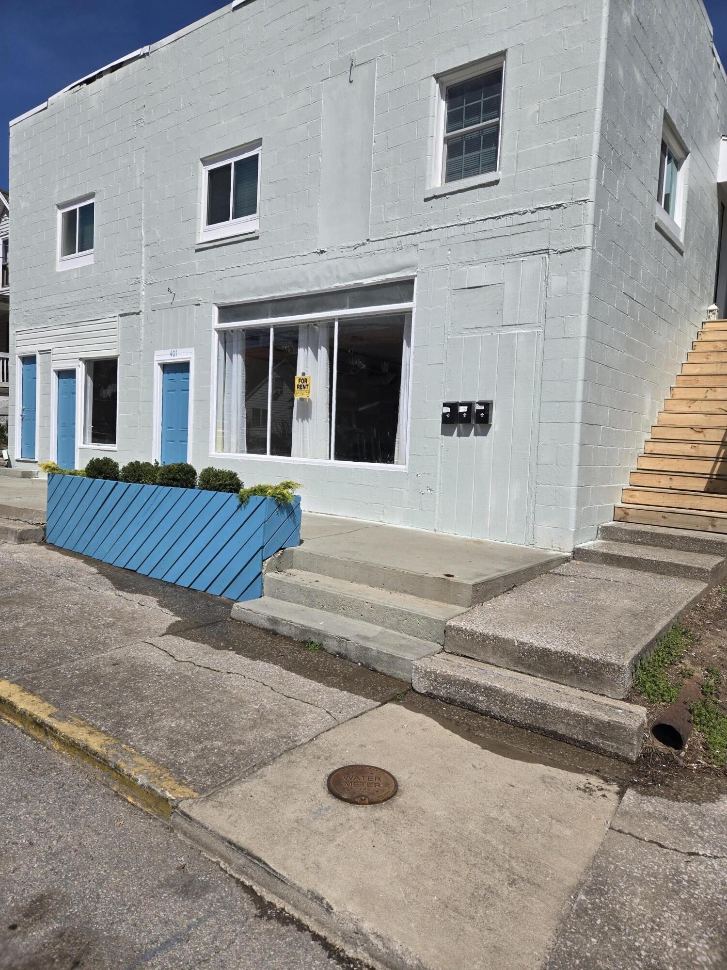 401 North Street Property Photo 7