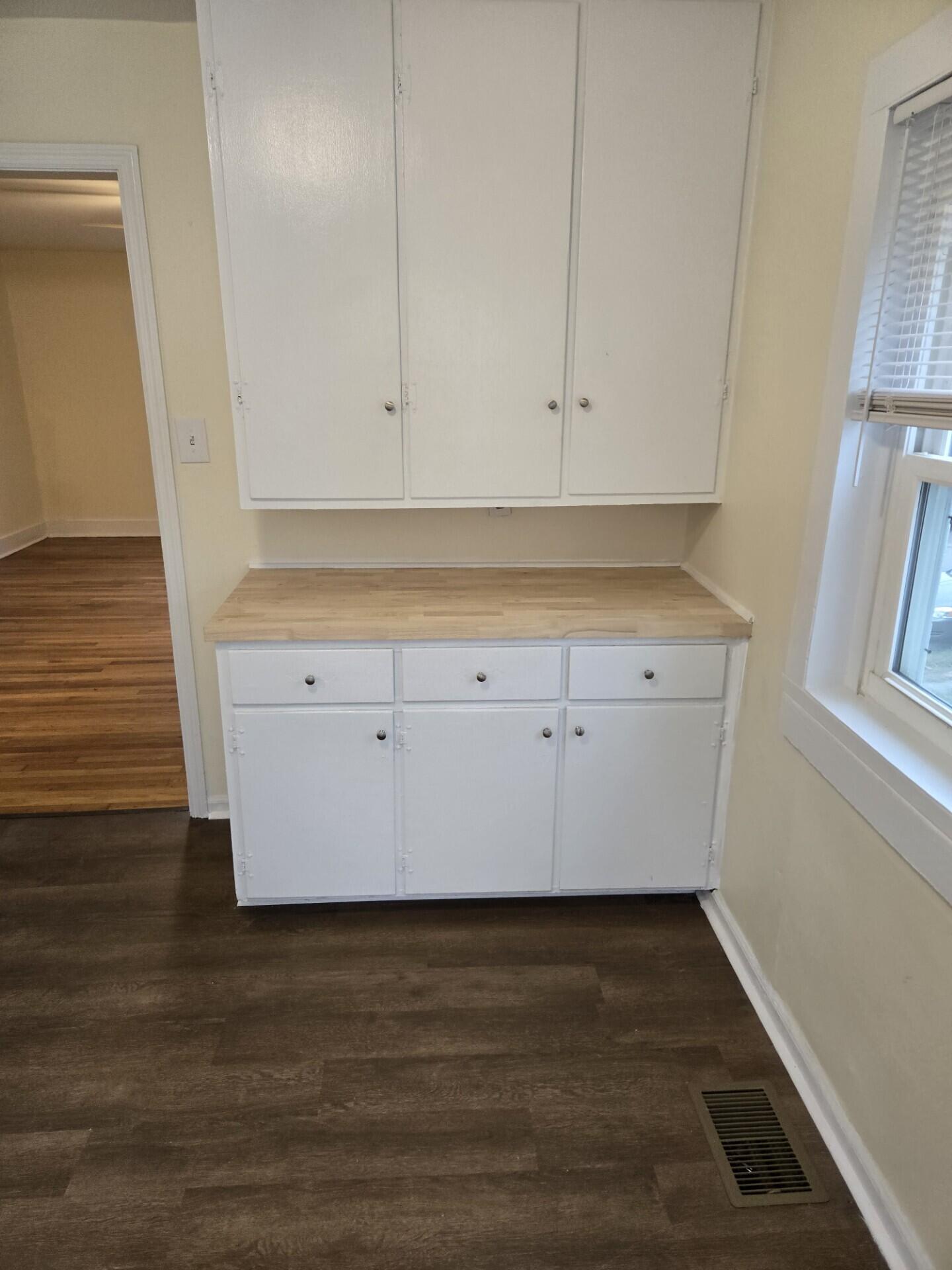 401 North Street Property Photo 13