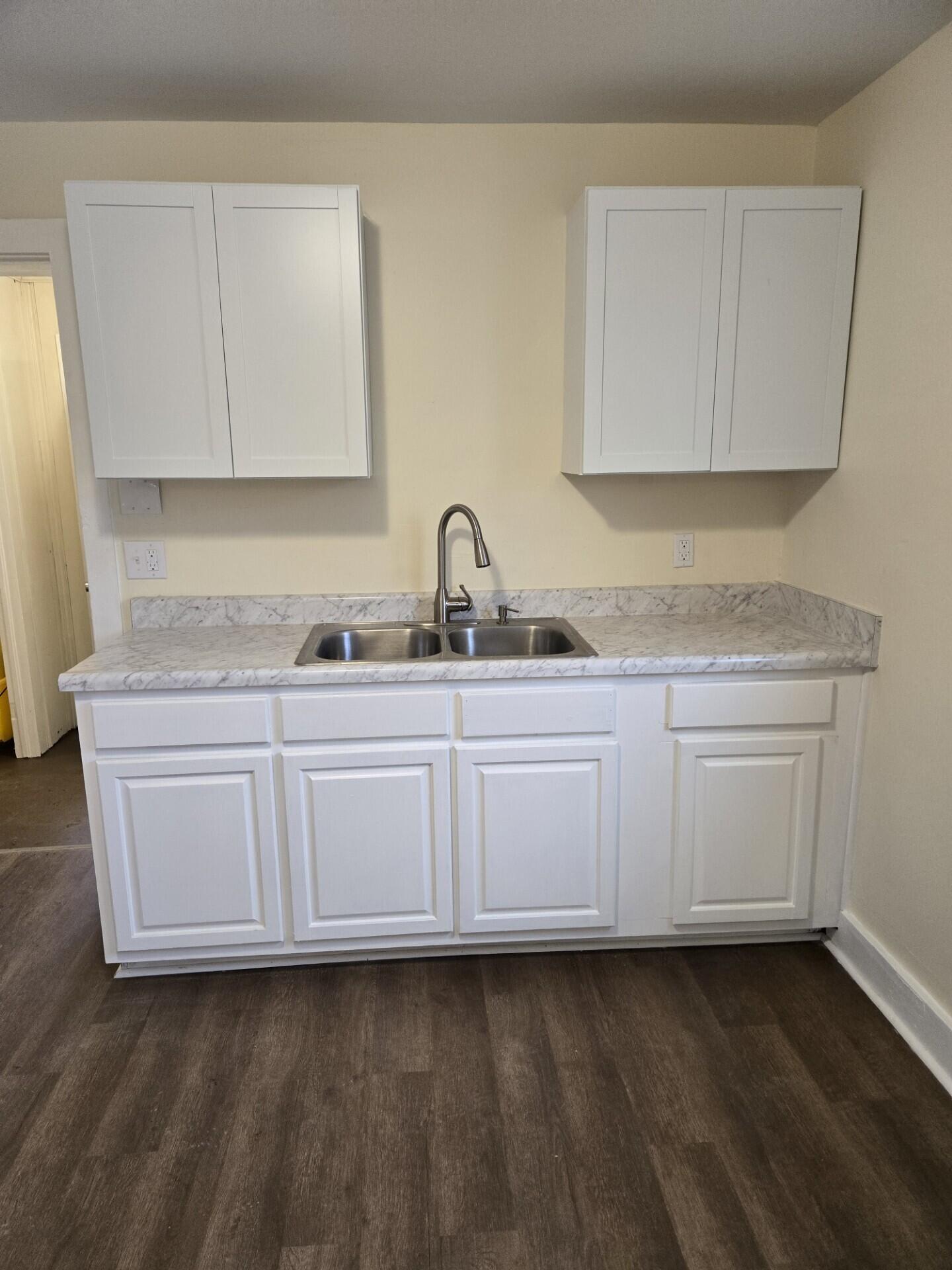 401 North Street Property Photo 22