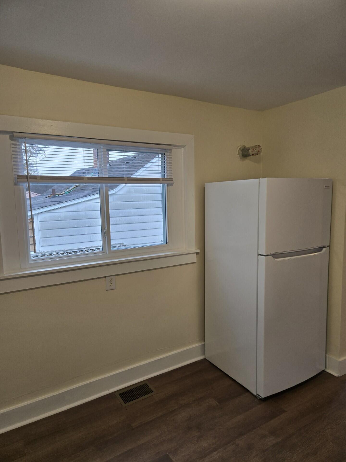 401 North Street Property Photo 25