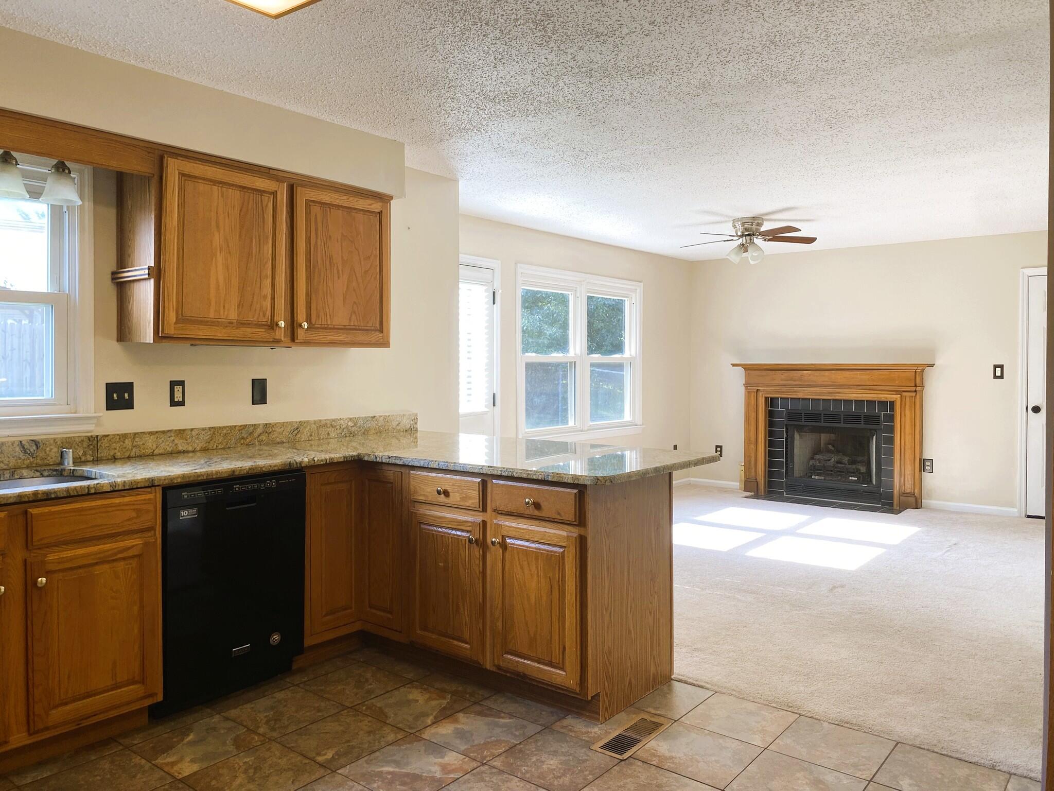 3558 Winthrop Drive Property Photo 9