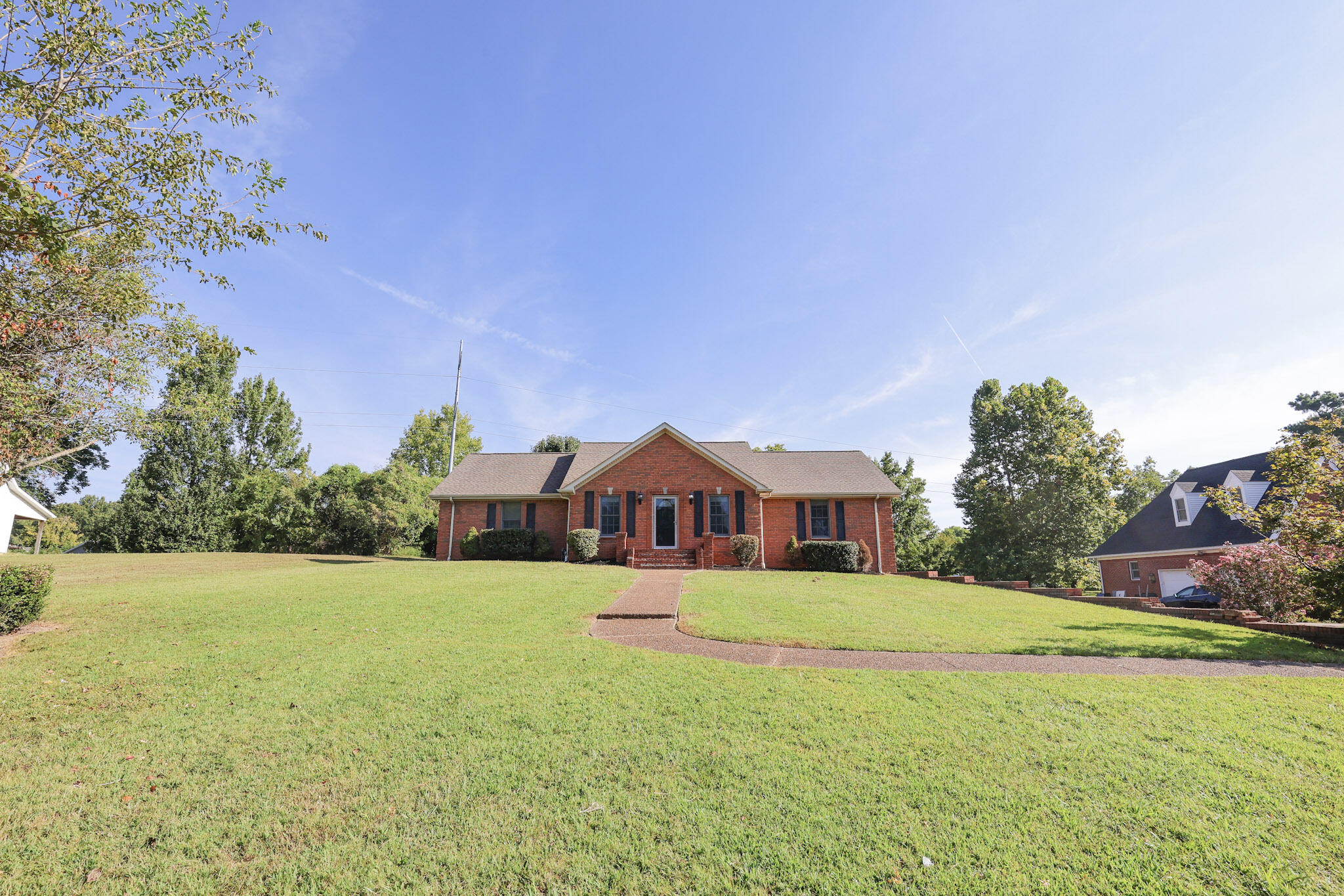 6415 Waid Circle Property Photo 2