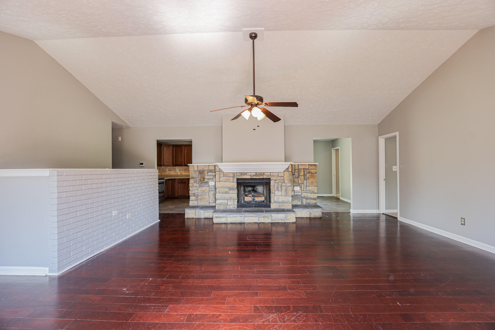 6415 Waid Circle Property Photo 9
