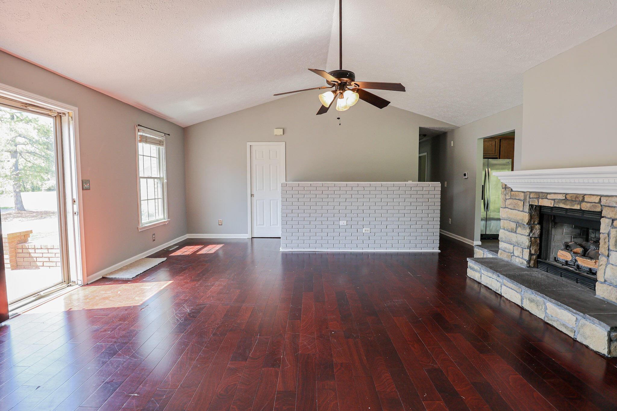 6415 Waid Circle Property Photo 11