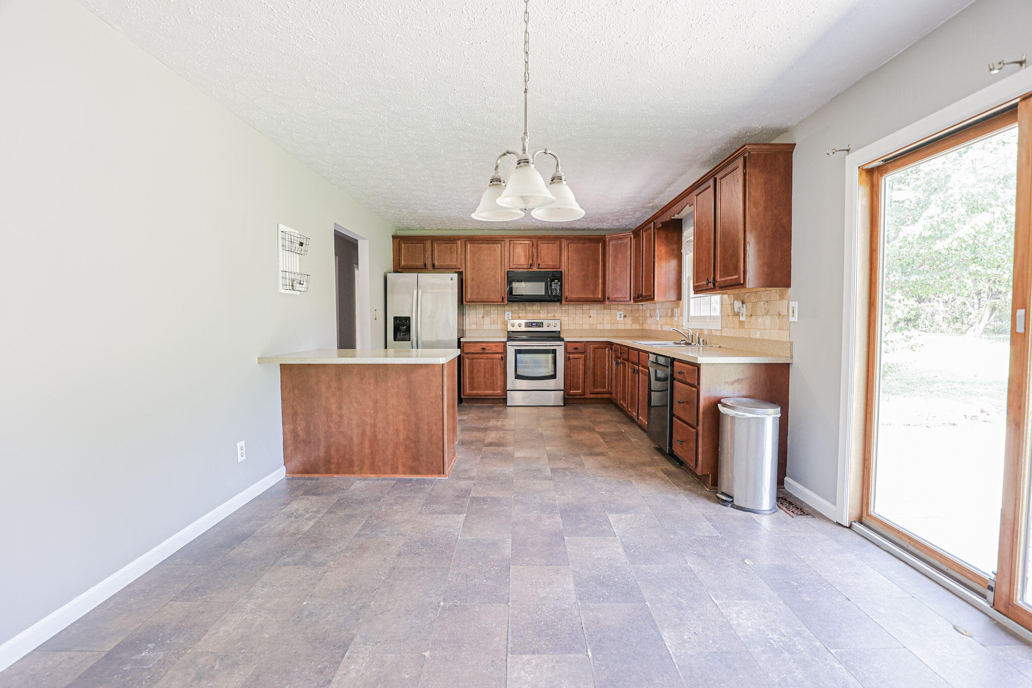 6415 Waid Circle Property Photo 21