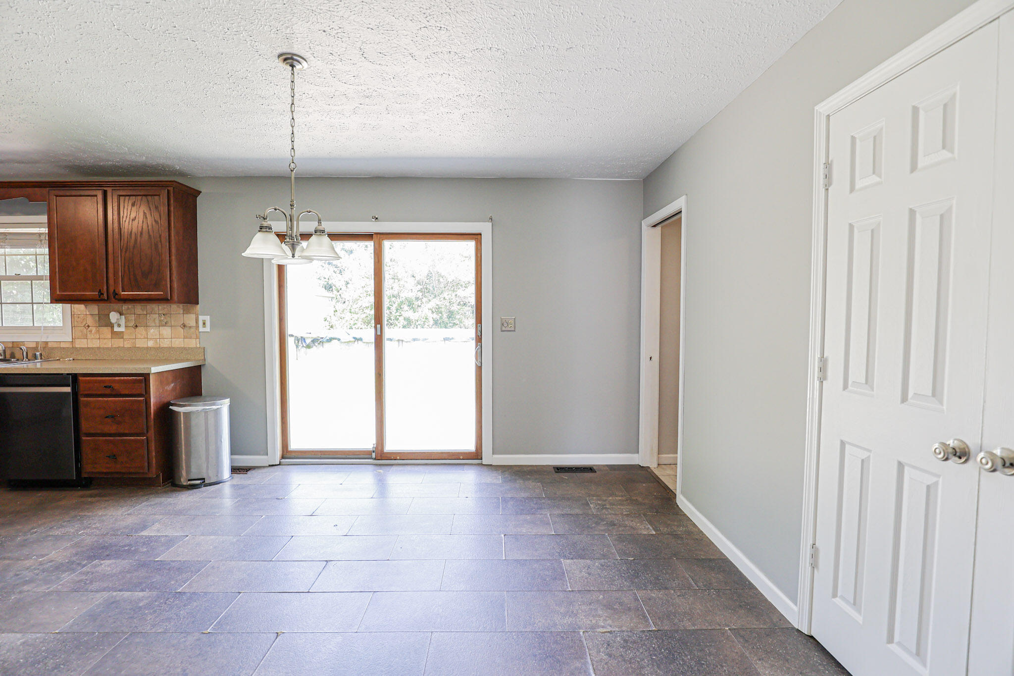 6415 Waid Circle Property Photo 23
