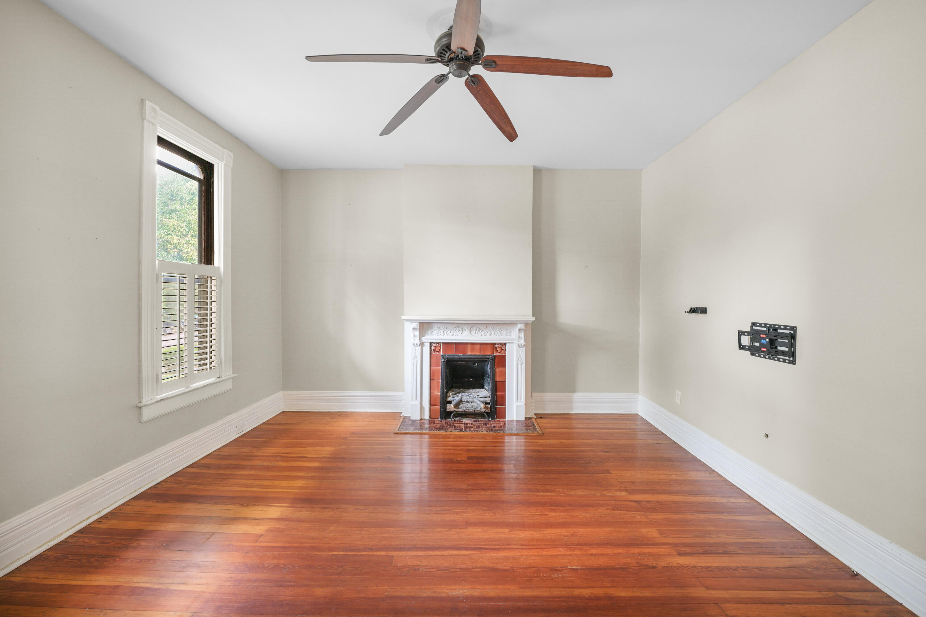 356 Madison Place Property Photo 17