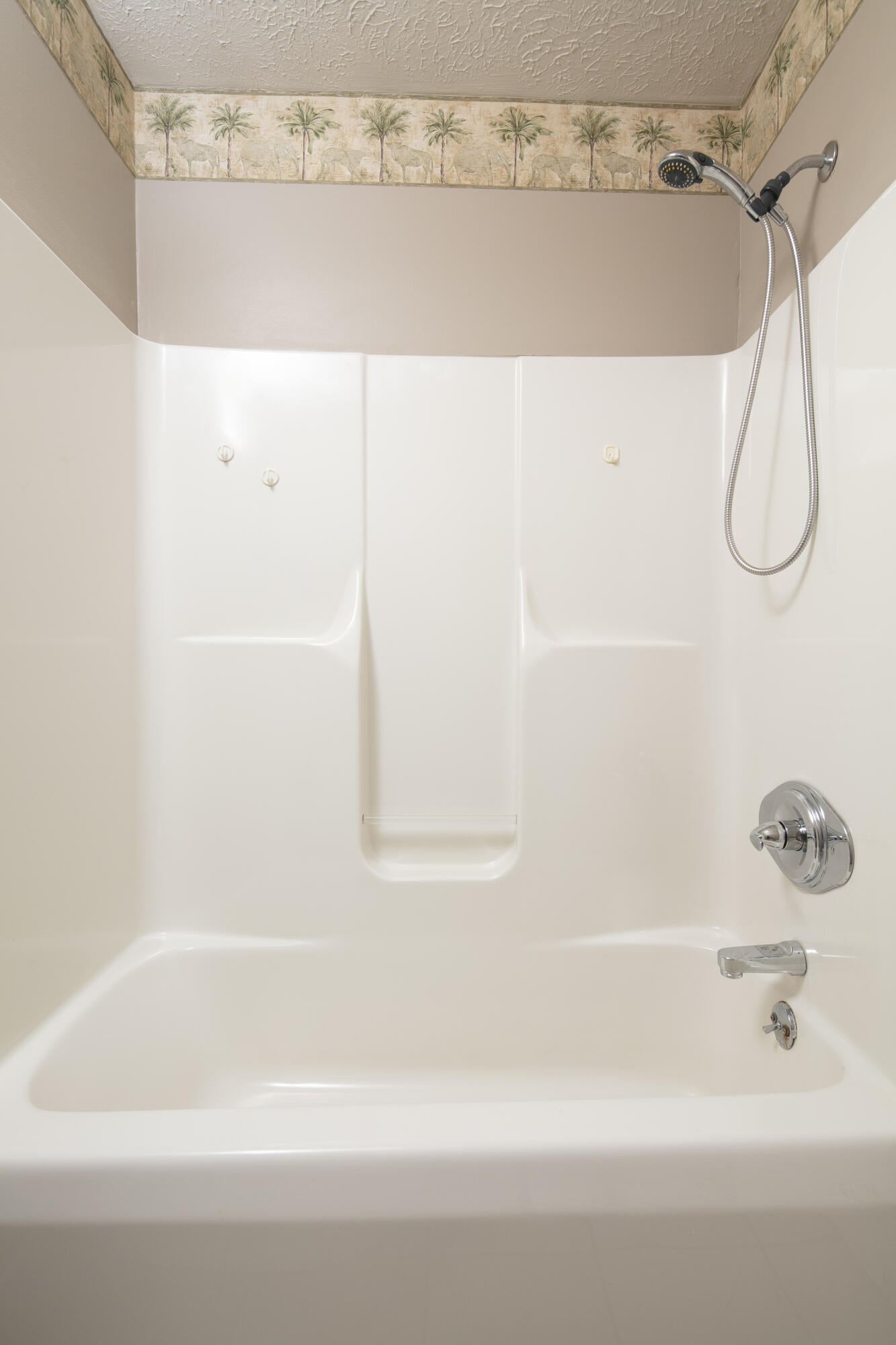4904 Denmoor Court Property Photo 16