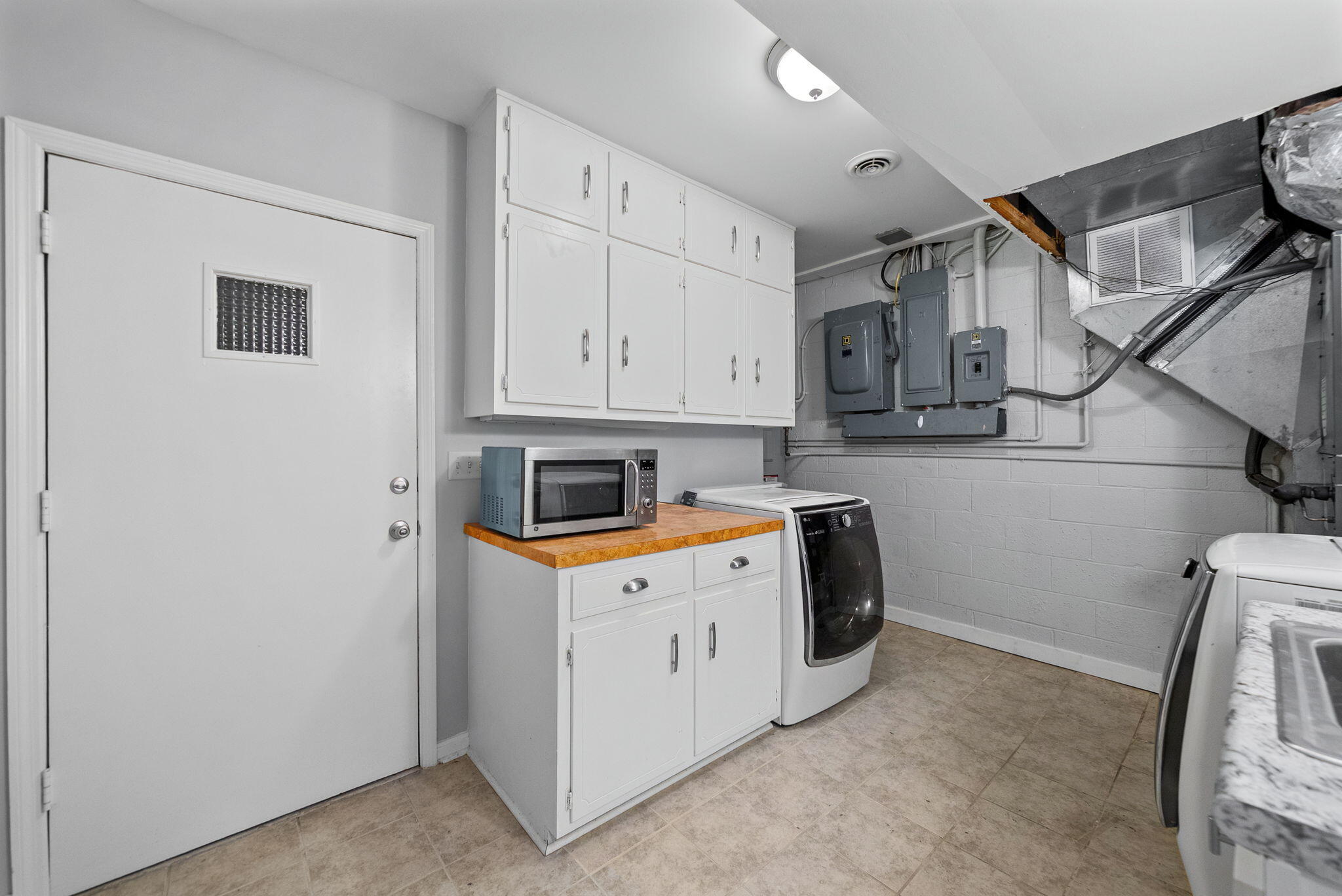285 Bayview Drive Property Photo 65
