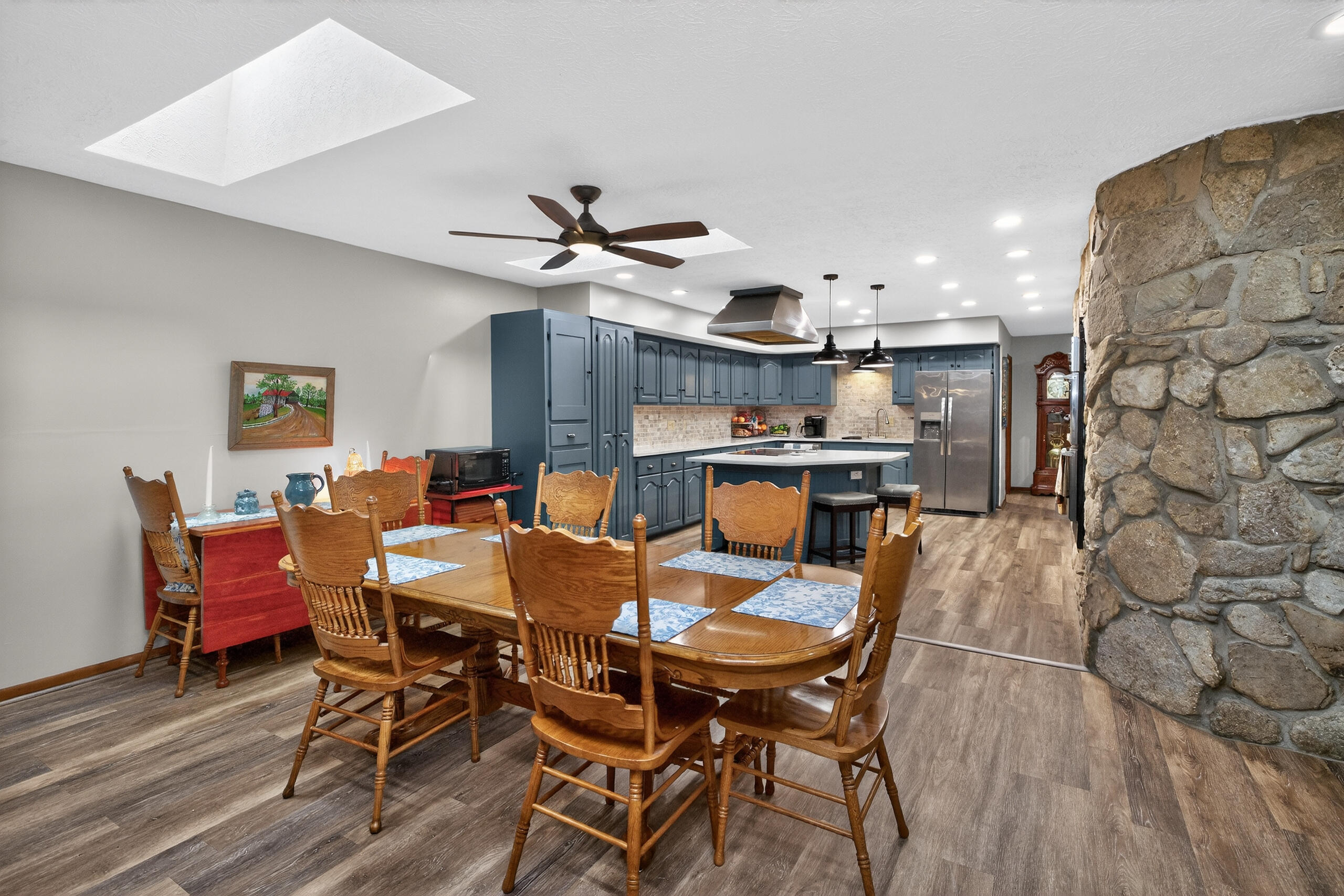 1070 Jacks Creek Road Property Photo 11