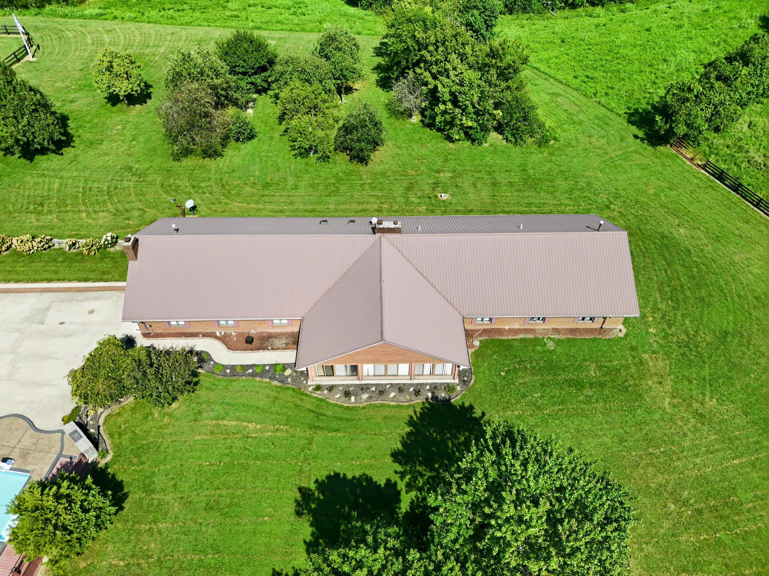1070 Jacks Creek Road Property Photo 68