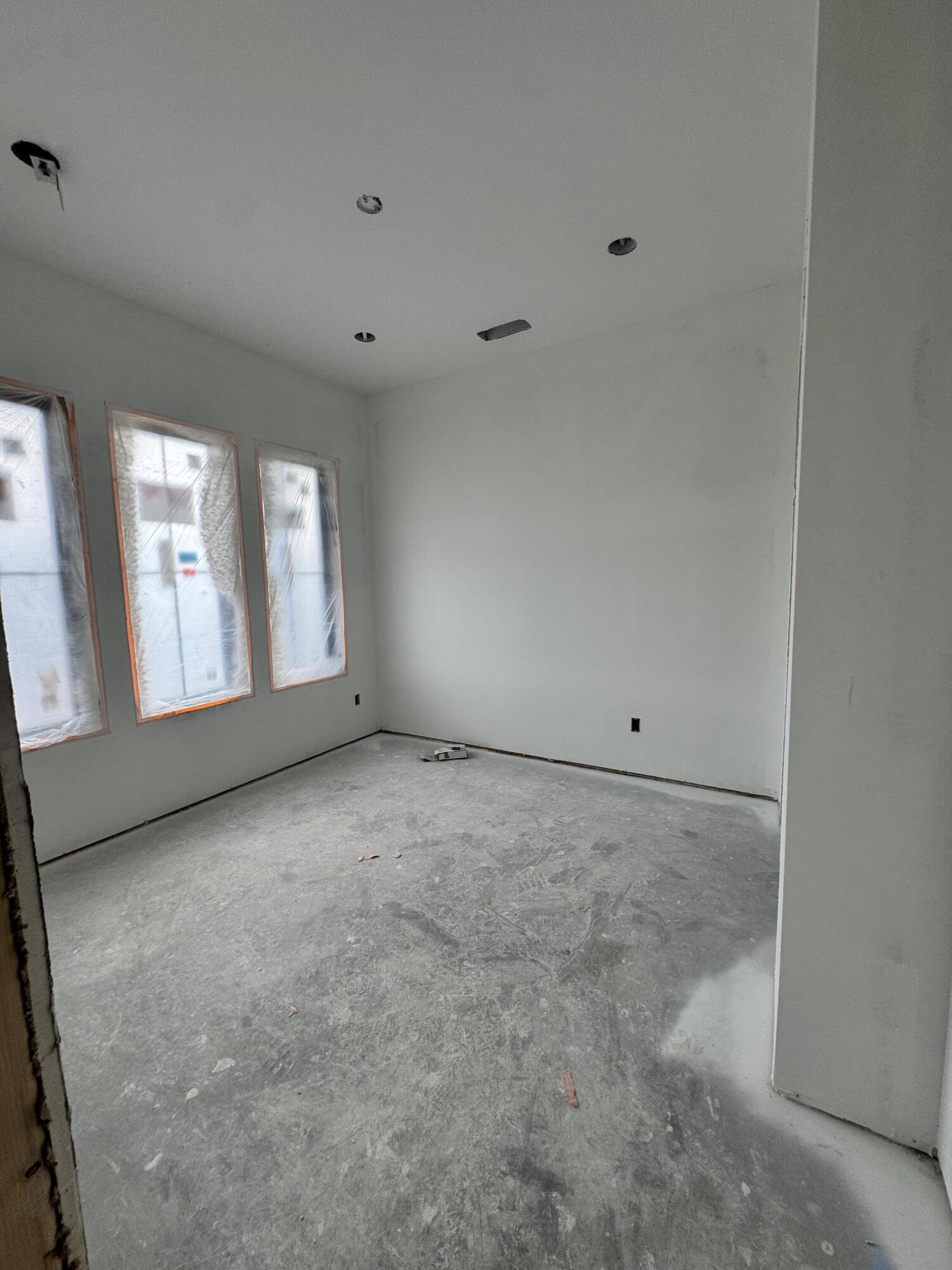 815 Bellerive Boulevard Property Photo 11