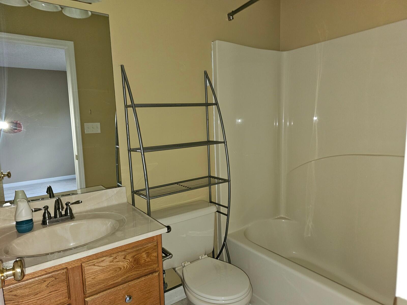 6115 Majestic Oak Drive Property Photo 10