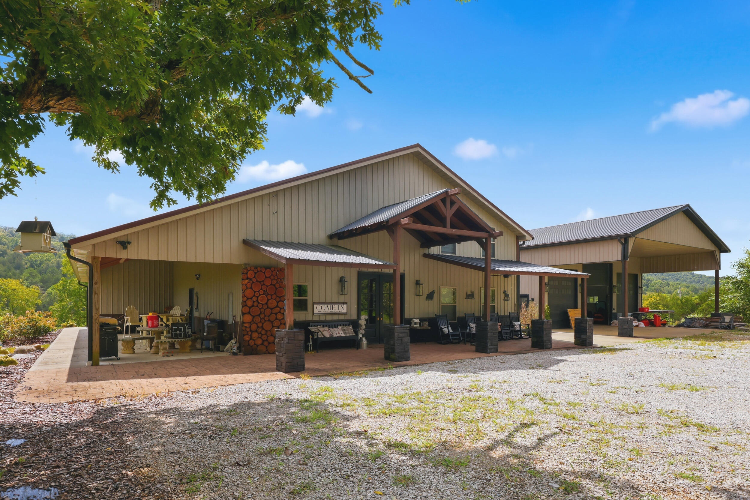 3149 Plato Vanhook Road Property Photo 4