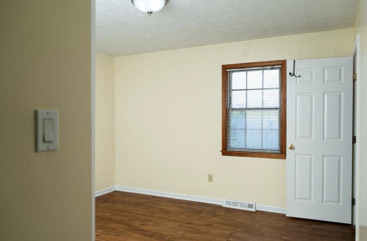 3669 Sundart Drive Property Photo 3