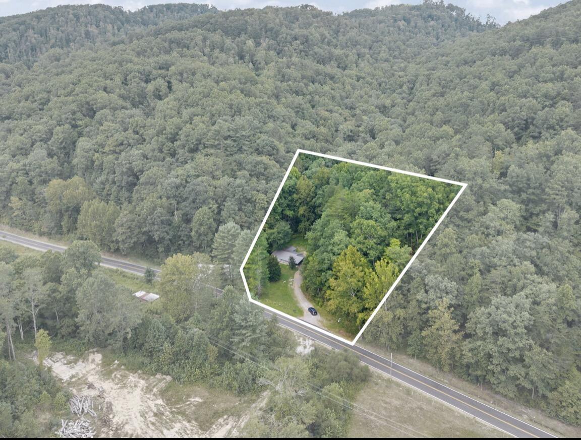 6026 6026 State Highway 221