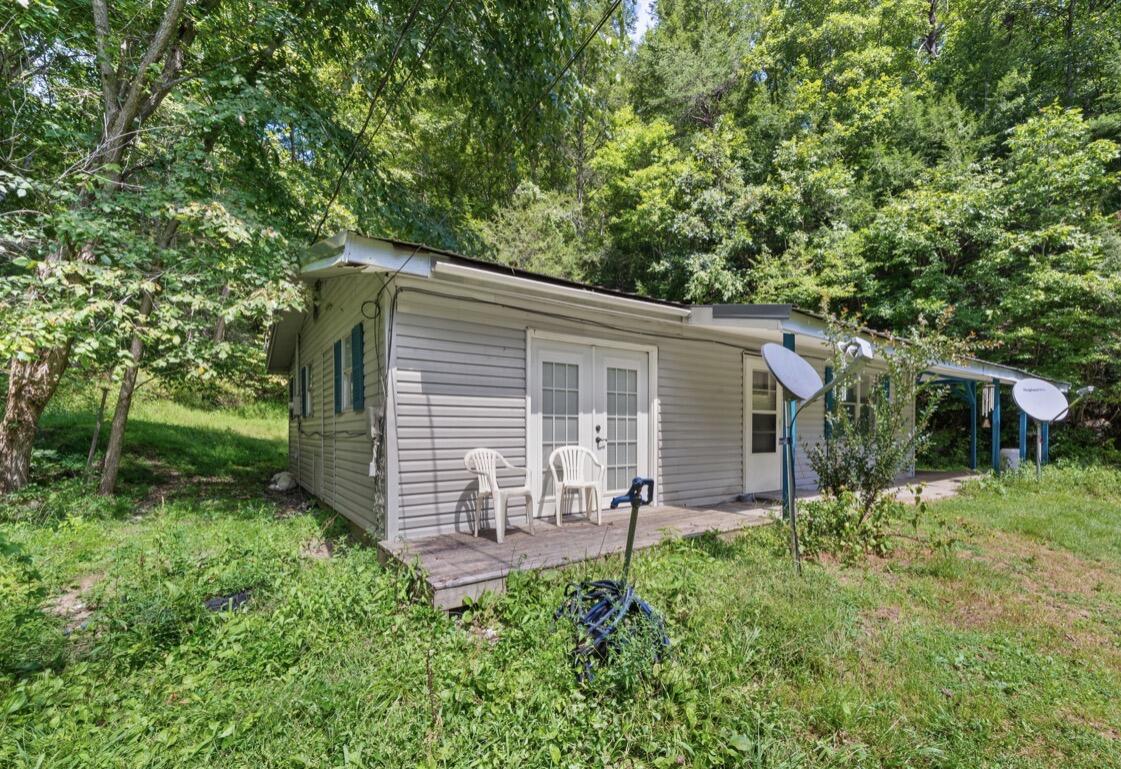 6026 6026 State Highway 221 Property Photo 22