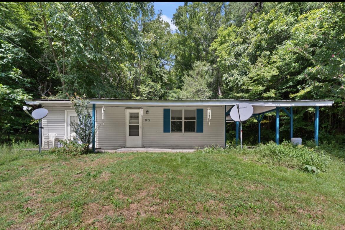 6026 6026 State Highway 221 Property Photo 23