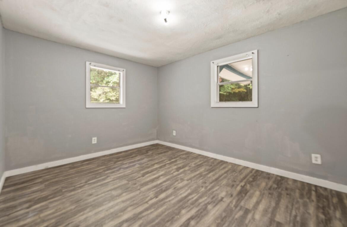 6026 6026 State Highway 221 Property Photo 37