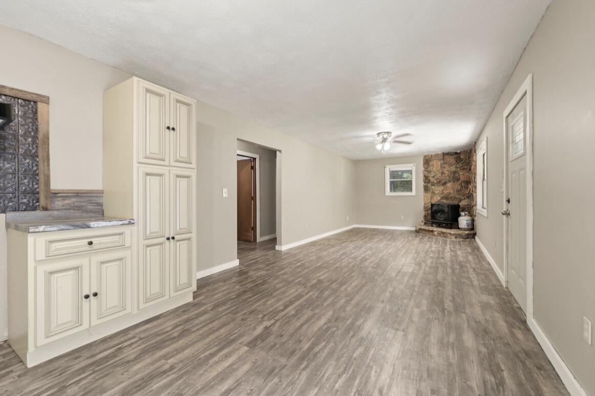 6026 6026 State Highway 221 Property Photo 40