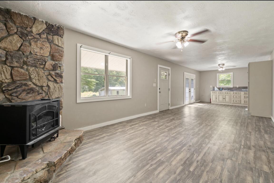 6026 6026 State Highway 221 Property Photo 42