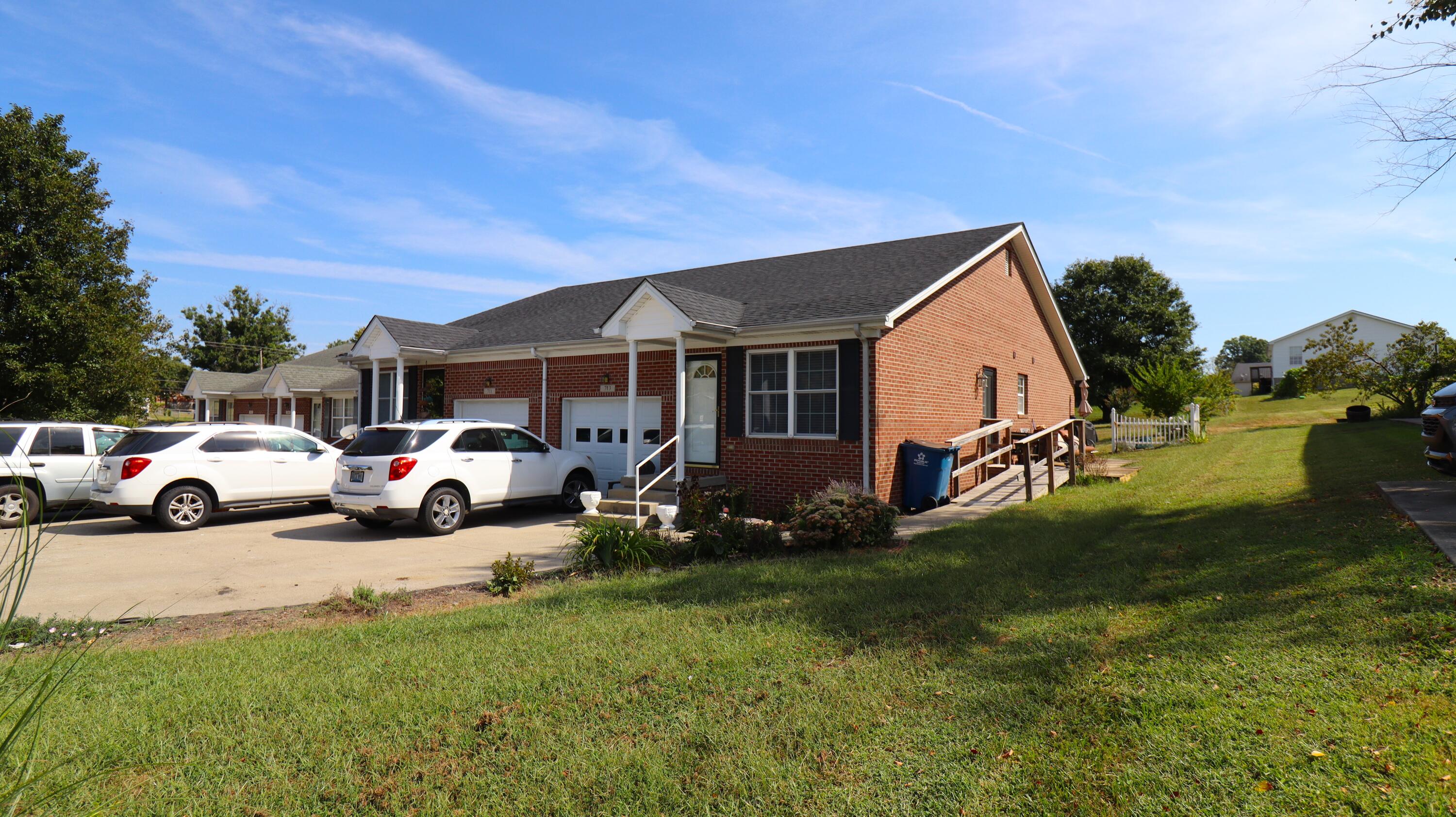 711 - 713 Park Way Avenue Property Photo 3