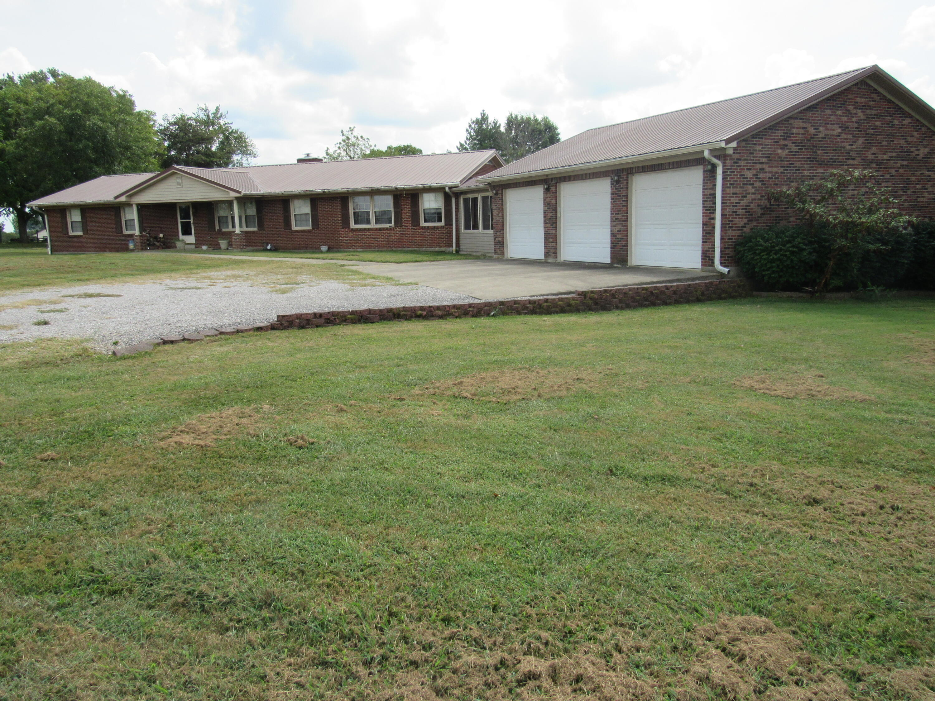 5960 Van Meter Road Property Photo 2