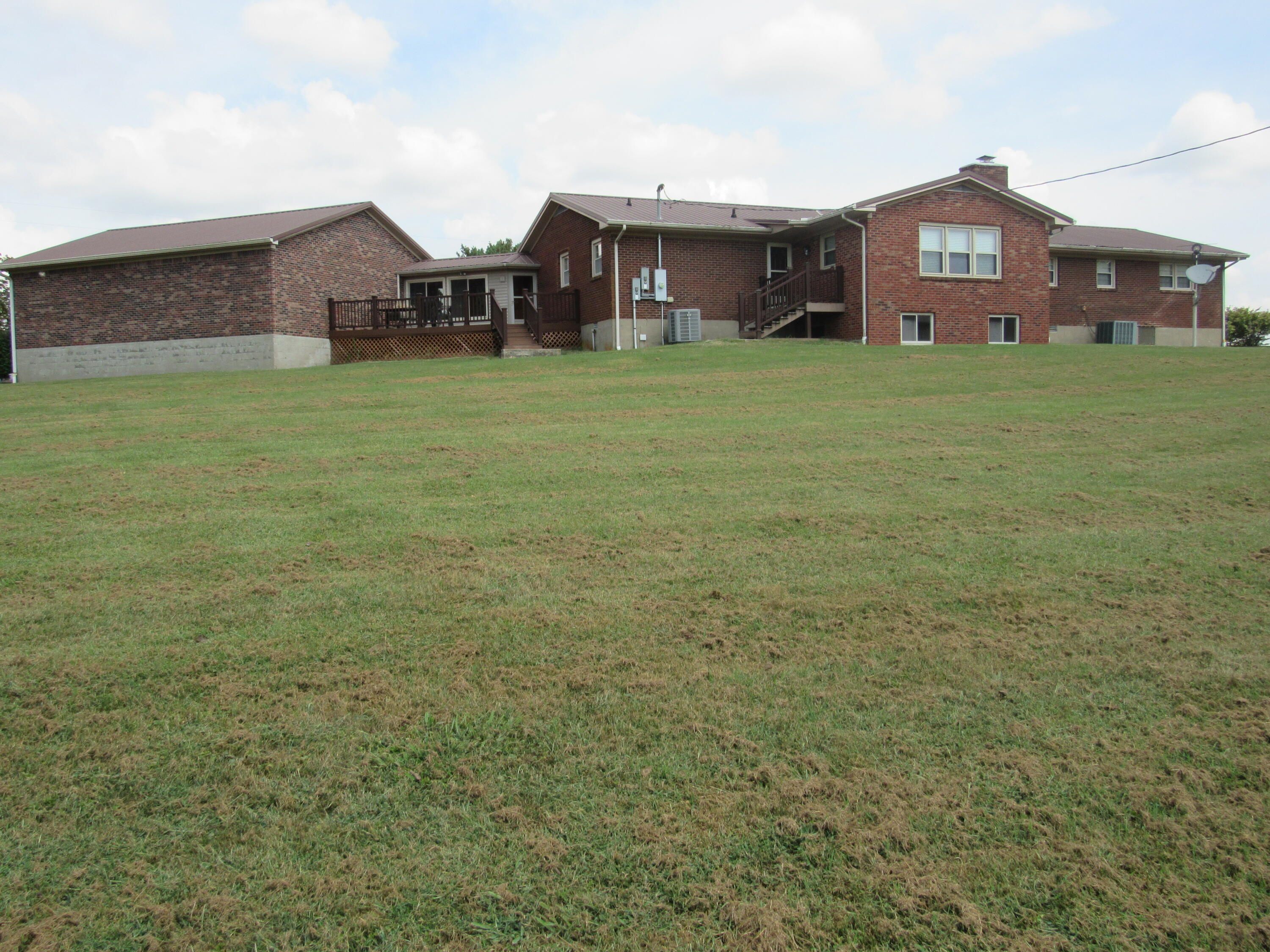 5960 Van Meter Road Property Photo 24