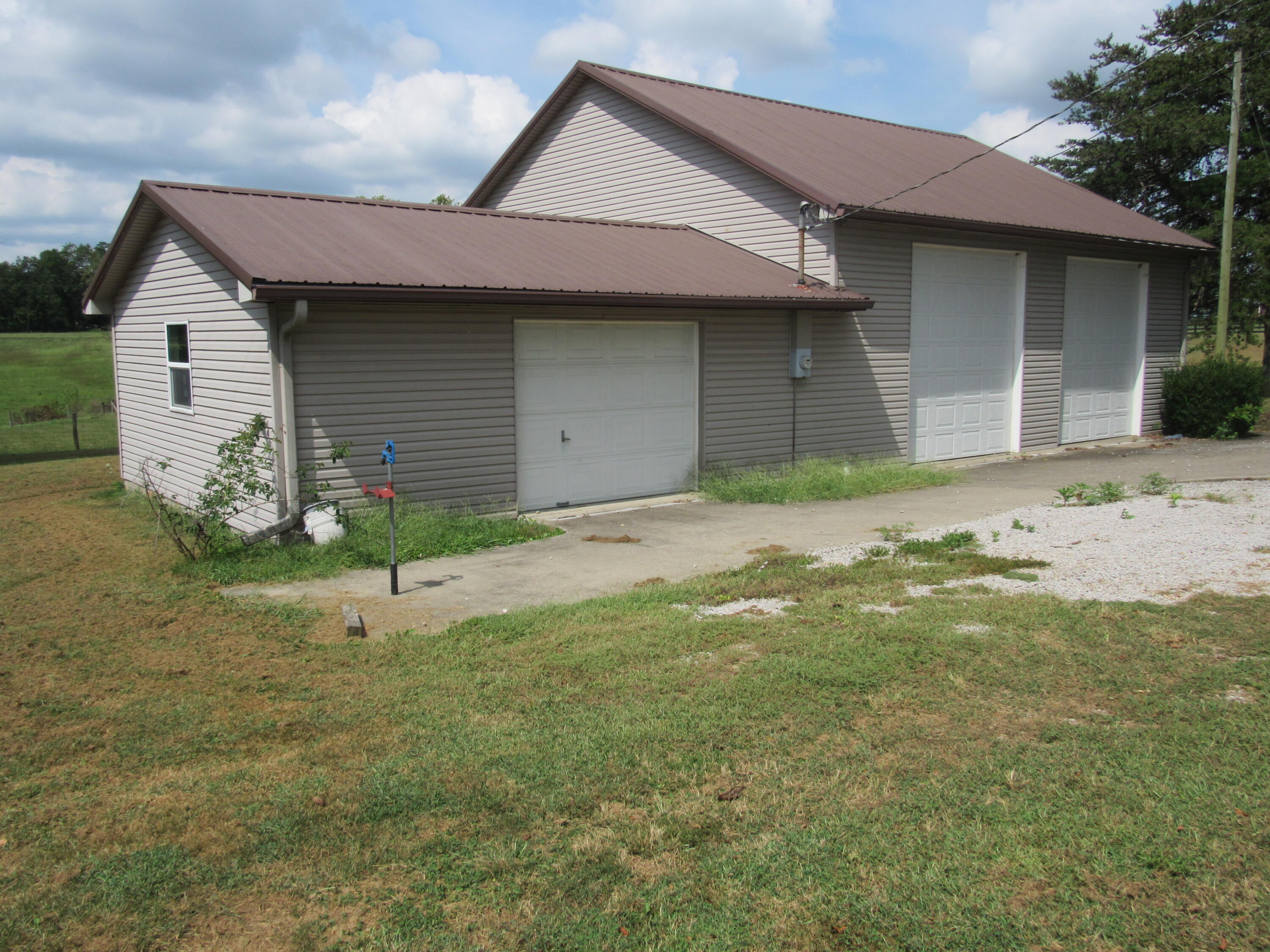 5960 Van Meter Road Property Photo 44