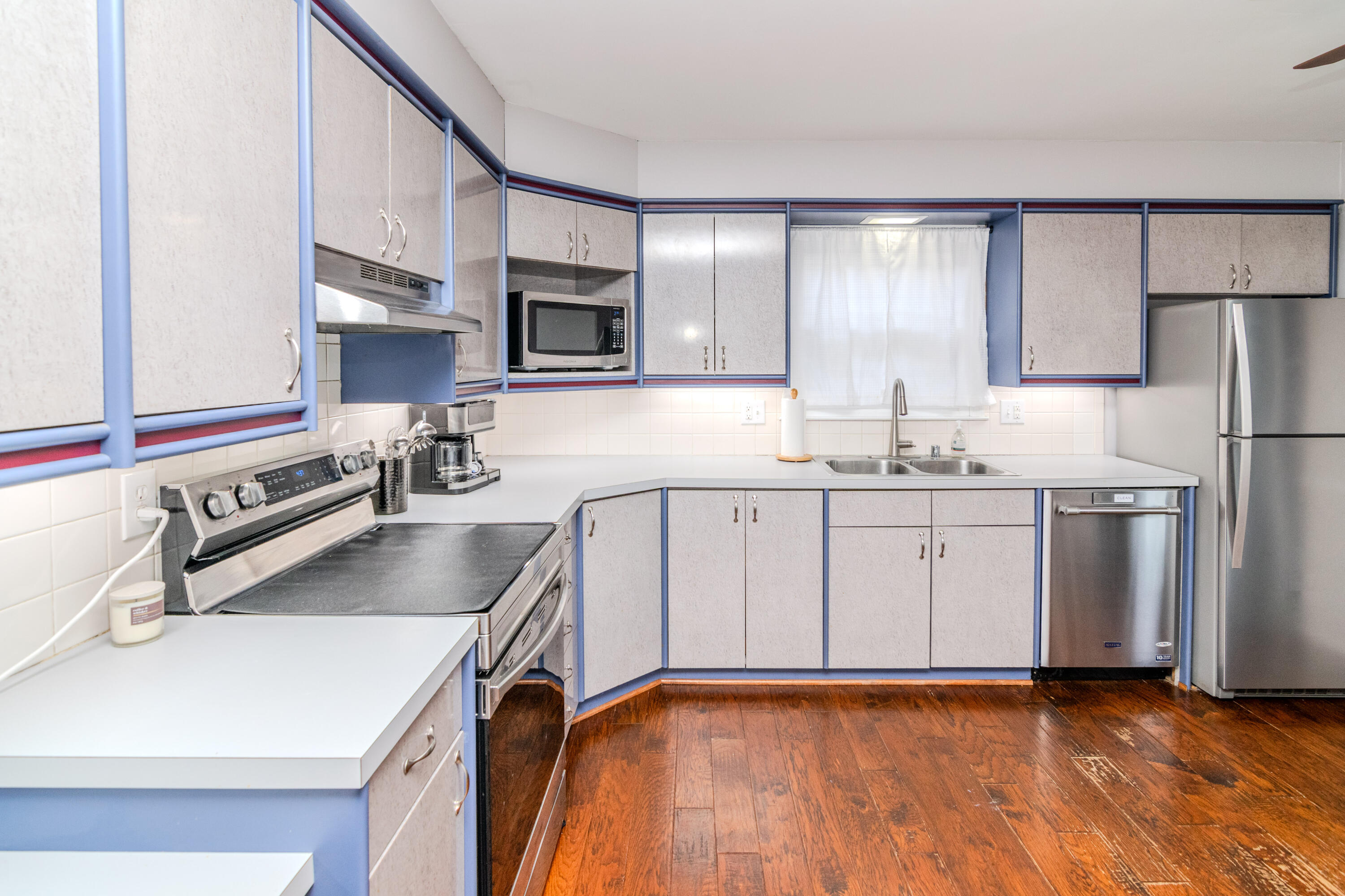 367 Gawaine Drive Property Photo 11