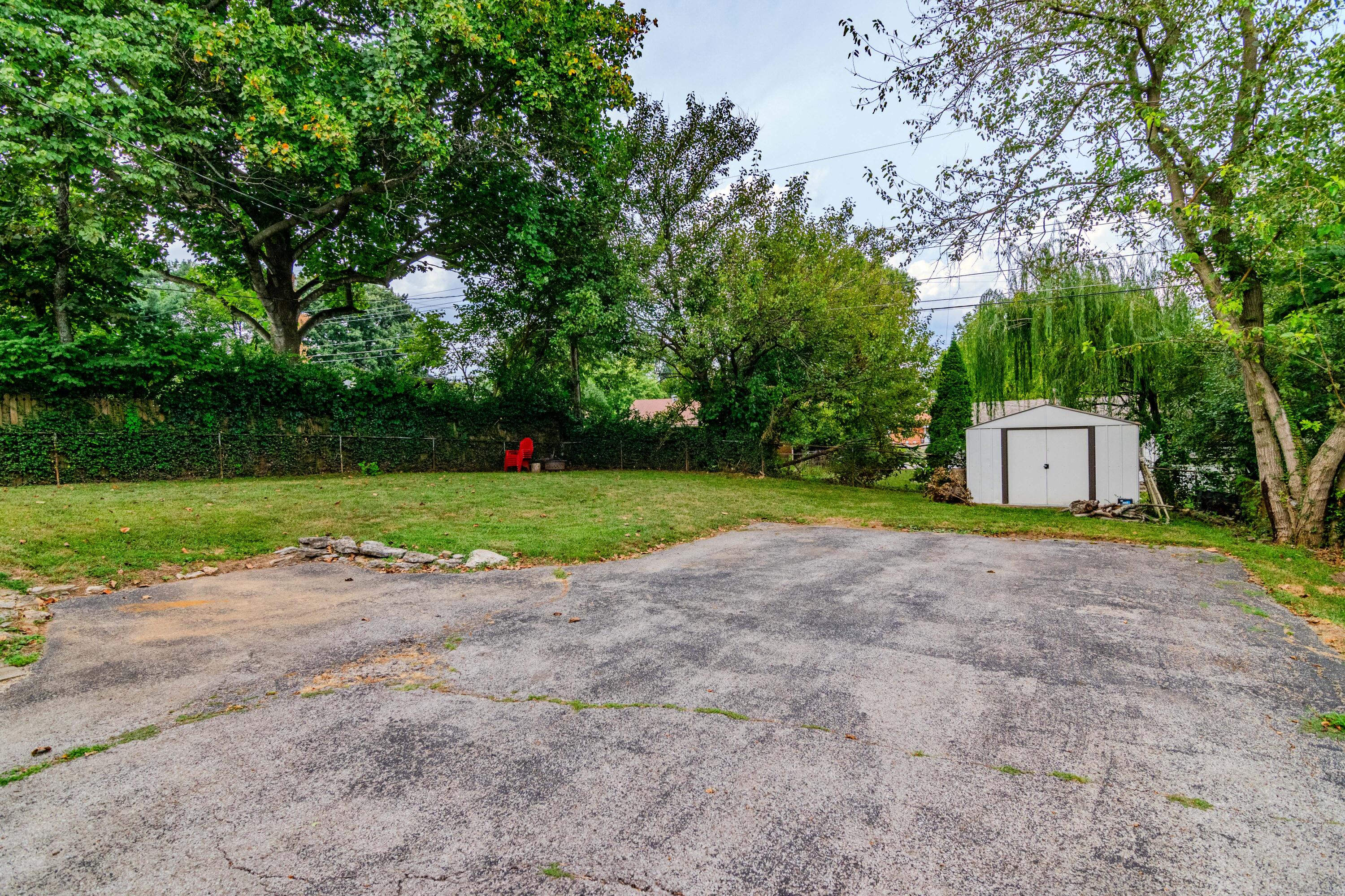 367 Gawaine Drive Property Photo 41