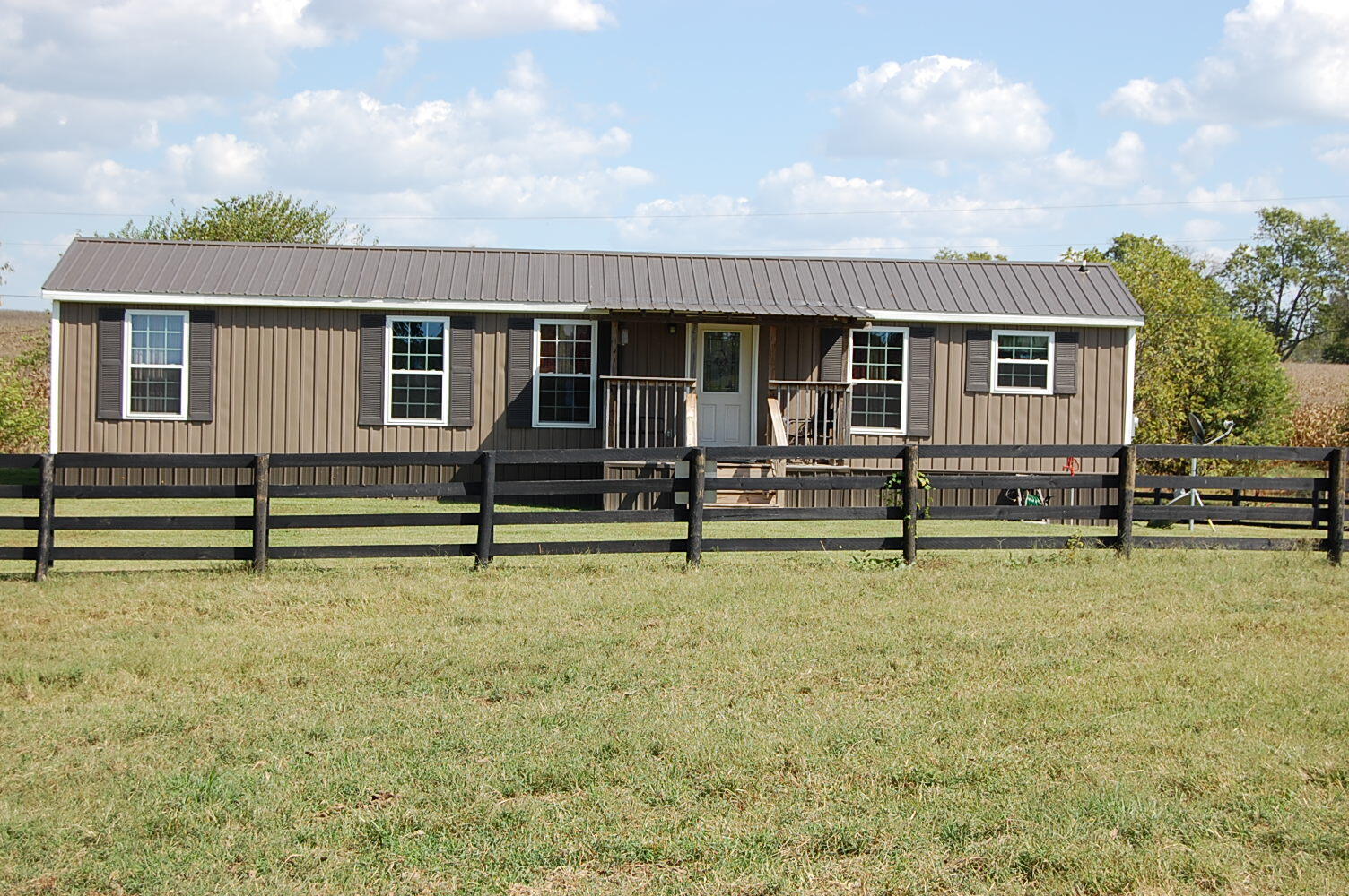 990 Clay Kiser Road Property Photo 4