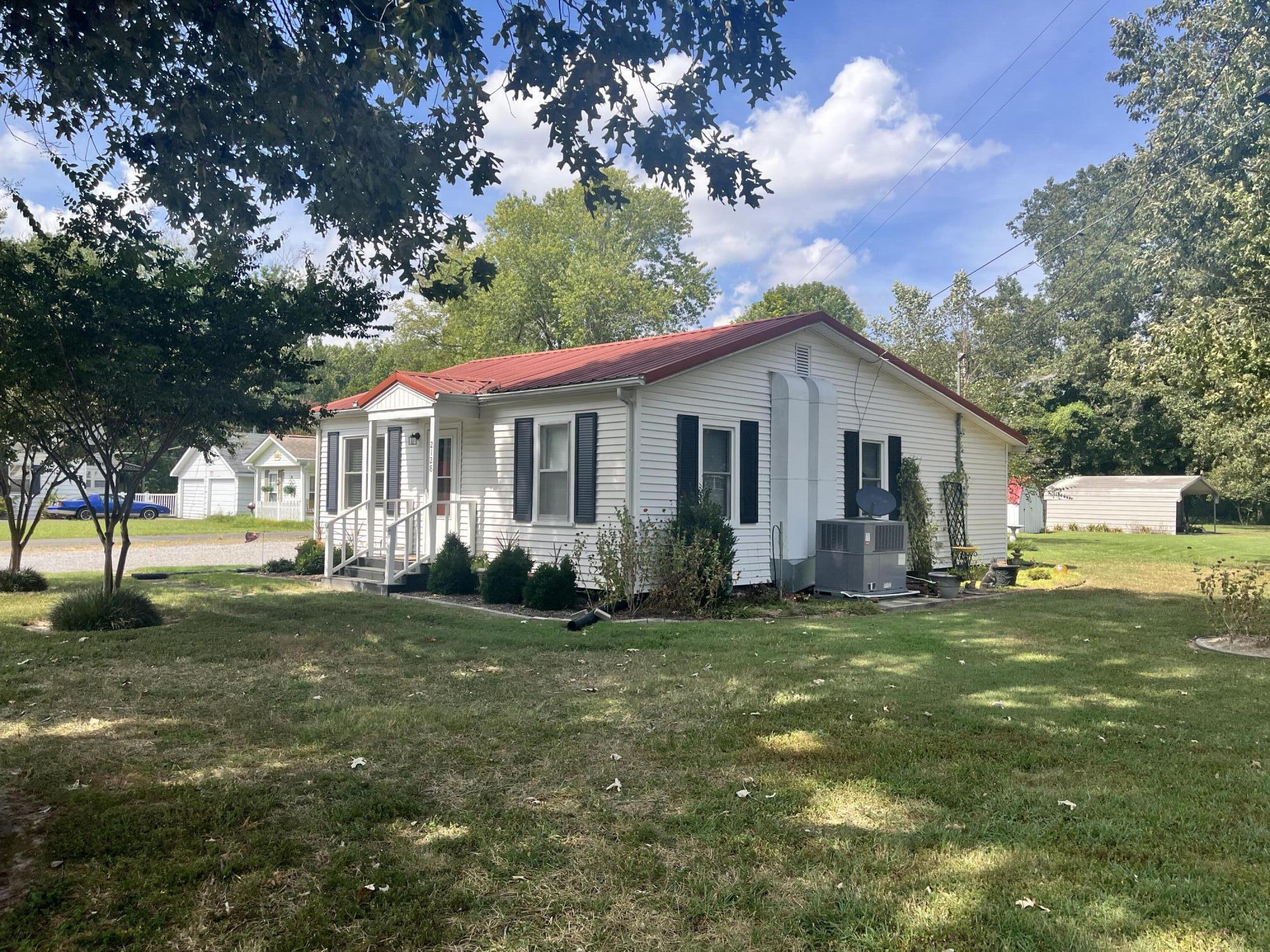 2128 Homewood Avenue Property Photo 4