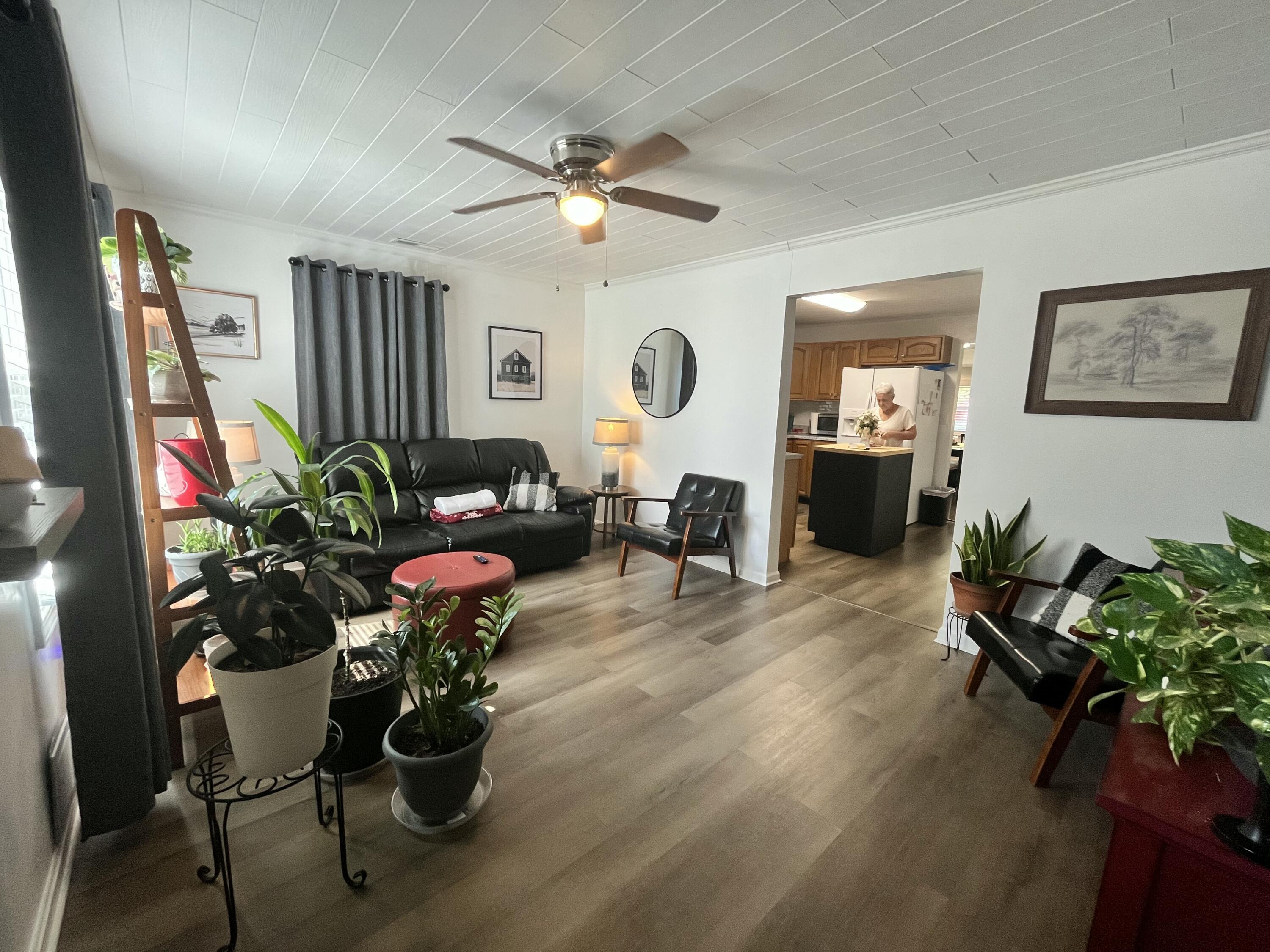 2128 Homewood Avenue Property Photo 10
