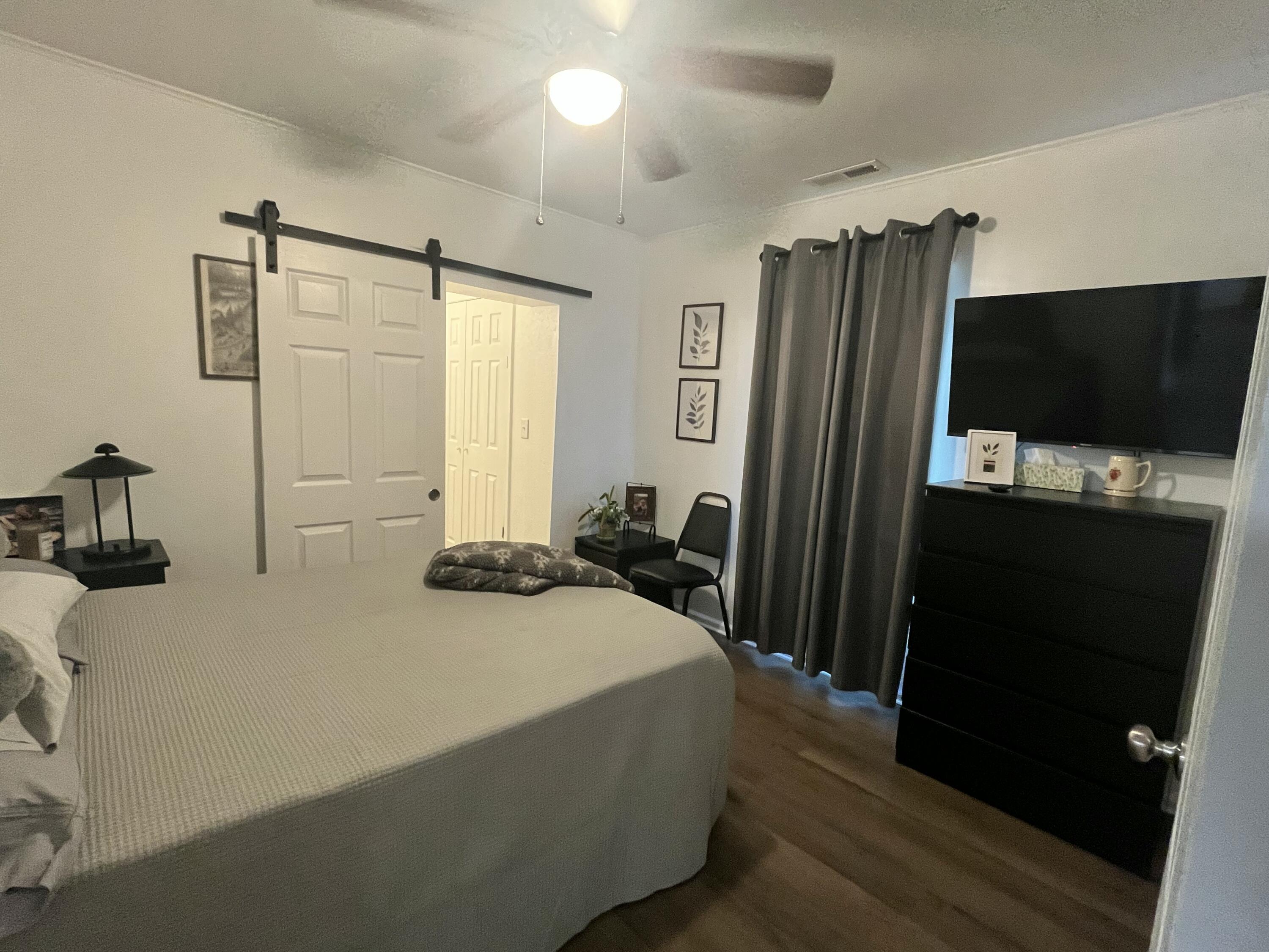 2128 Homewood Avenue Property Photo 24