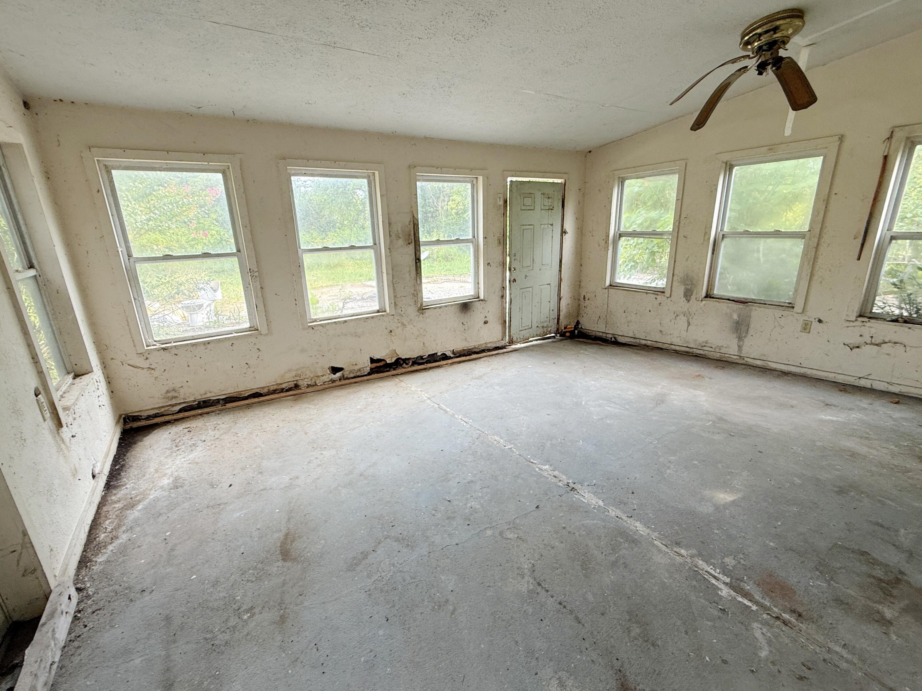 125 Ky Hwy 3276 Road Property Photo 8