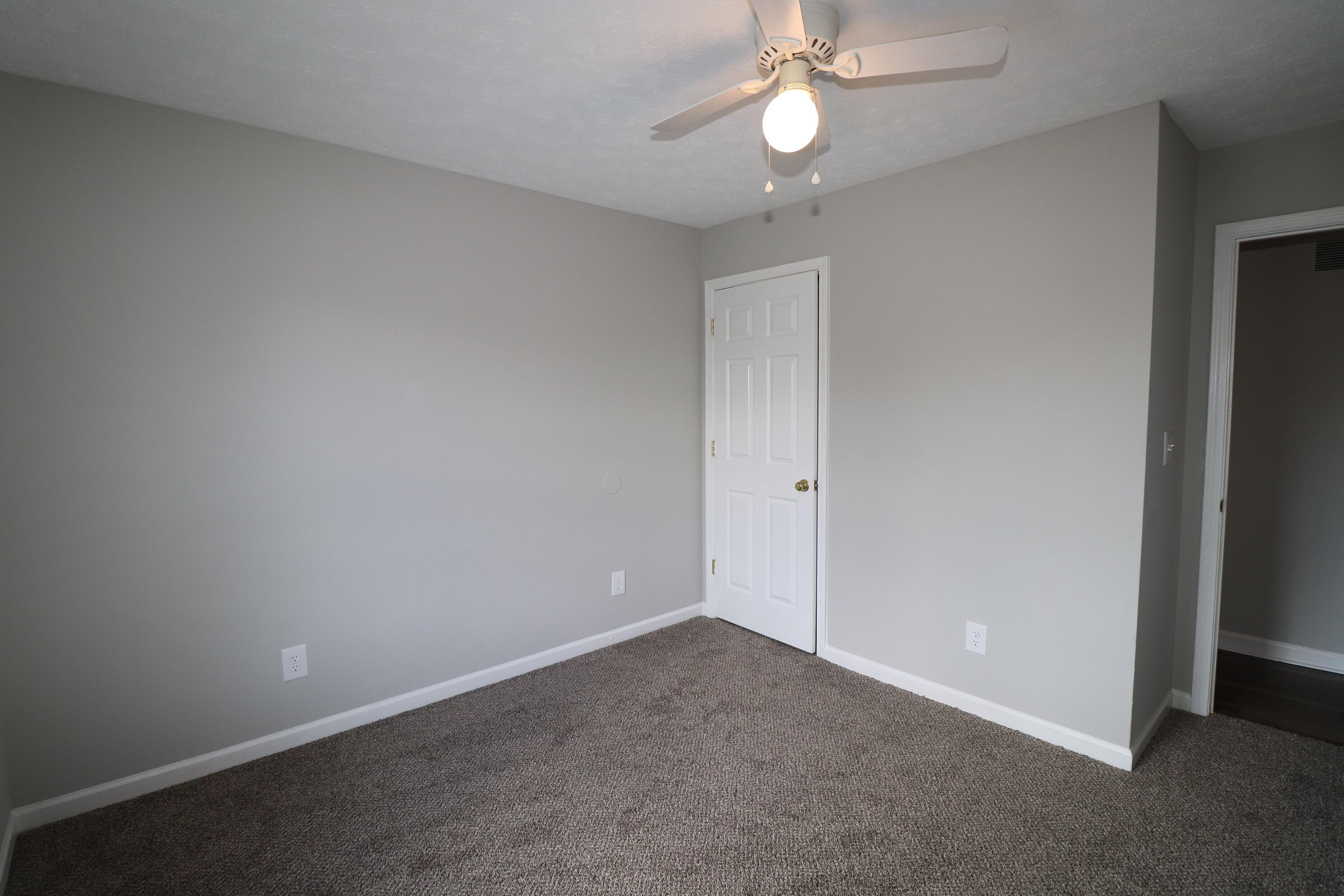 215 Elkchester Circle Property Photo 19