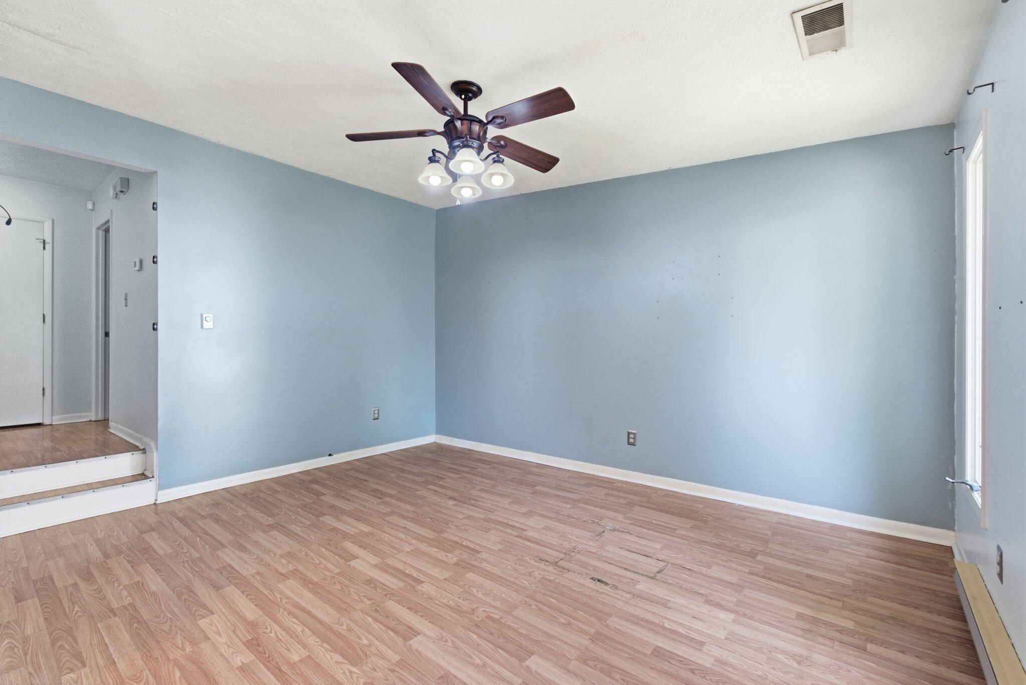 1027 Trent Boulevard Property Photo 9