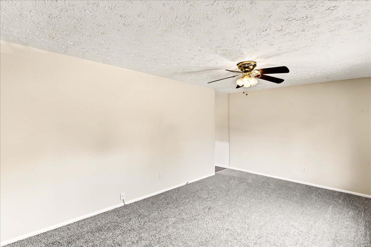 1248 Ascot Park Property Photo 6