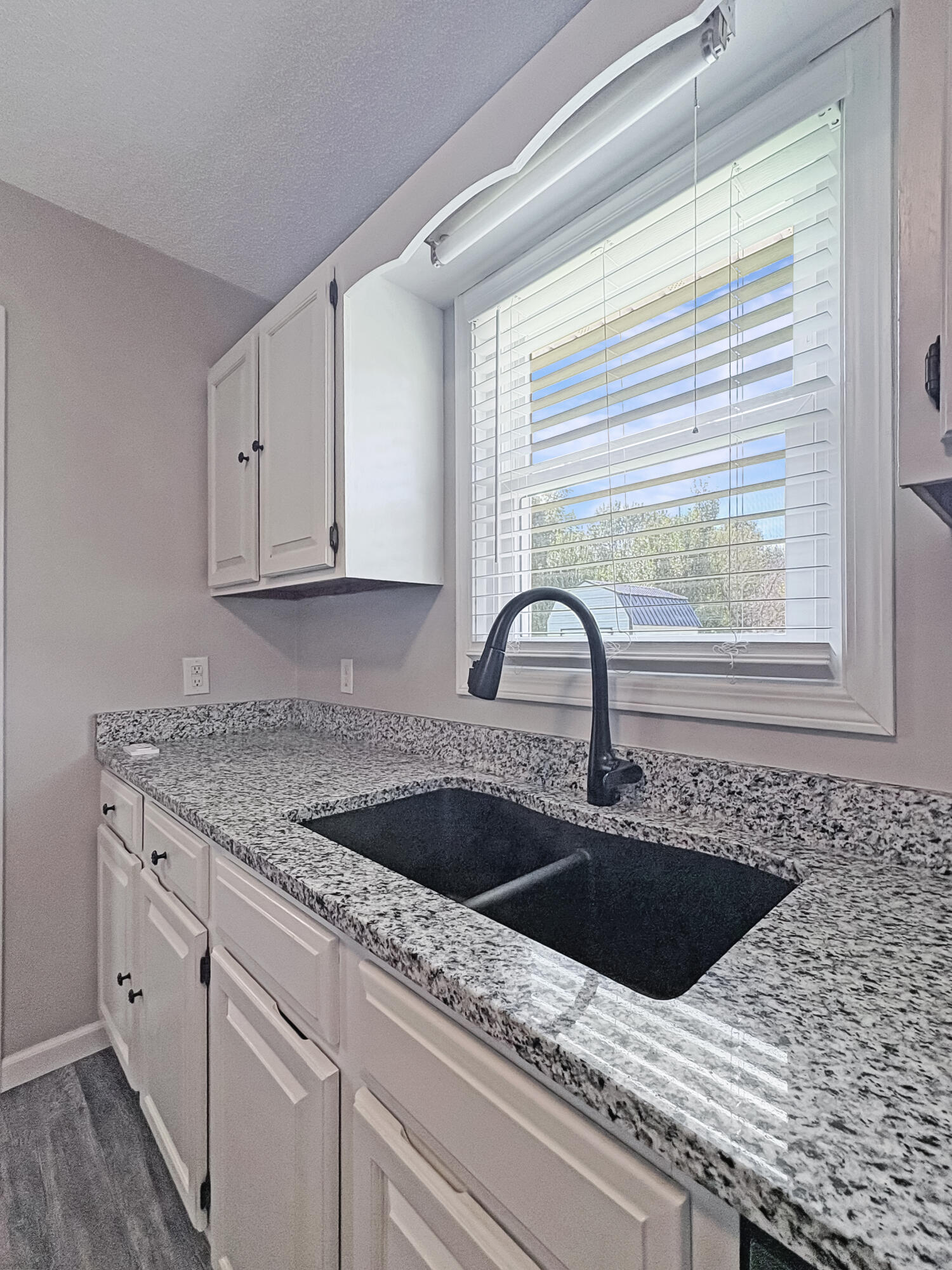 406 Linden Drive Property Photo 12