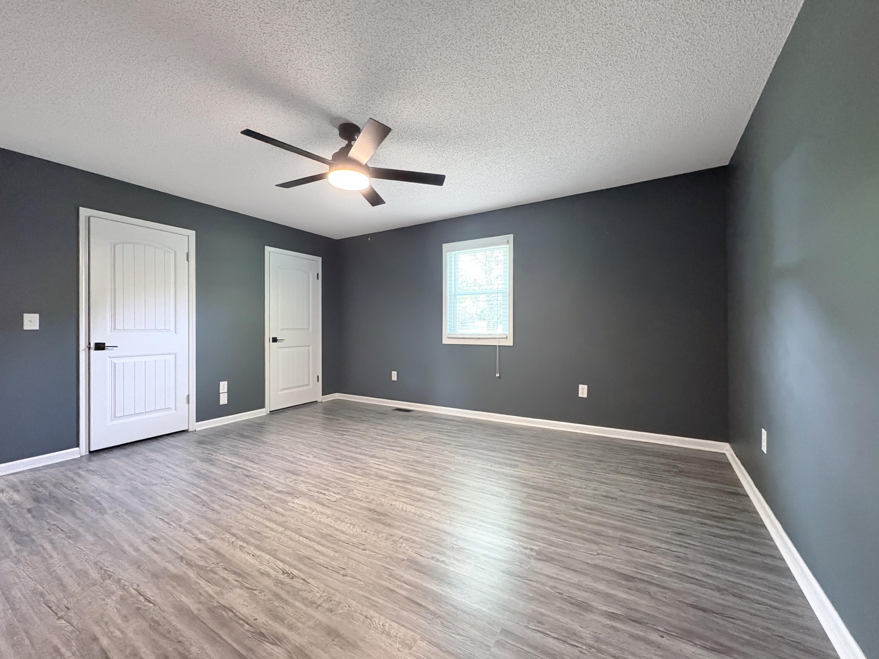 406 Linden Drive Property Photo 24