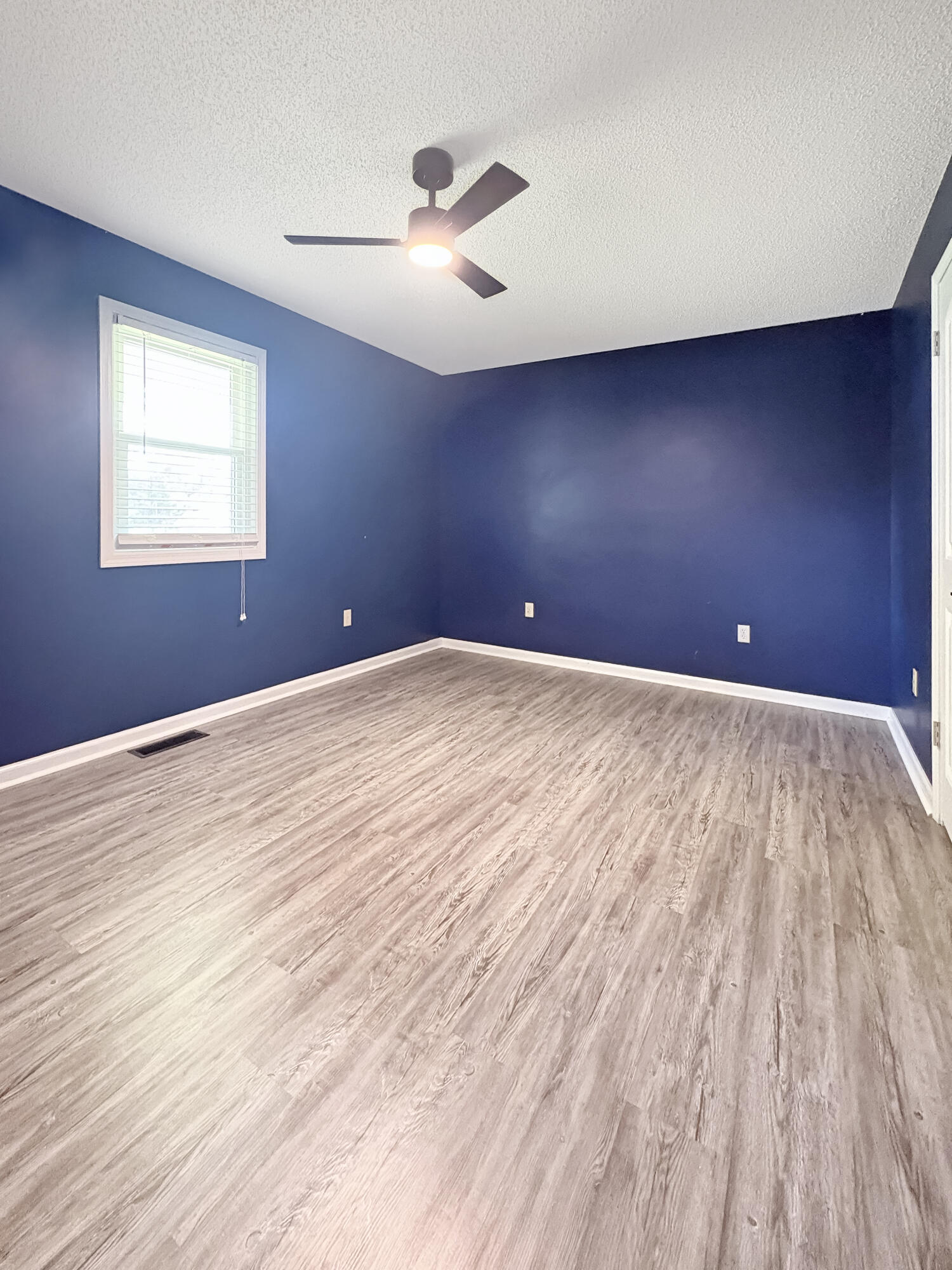 406 Linden Drive Property Photo 29