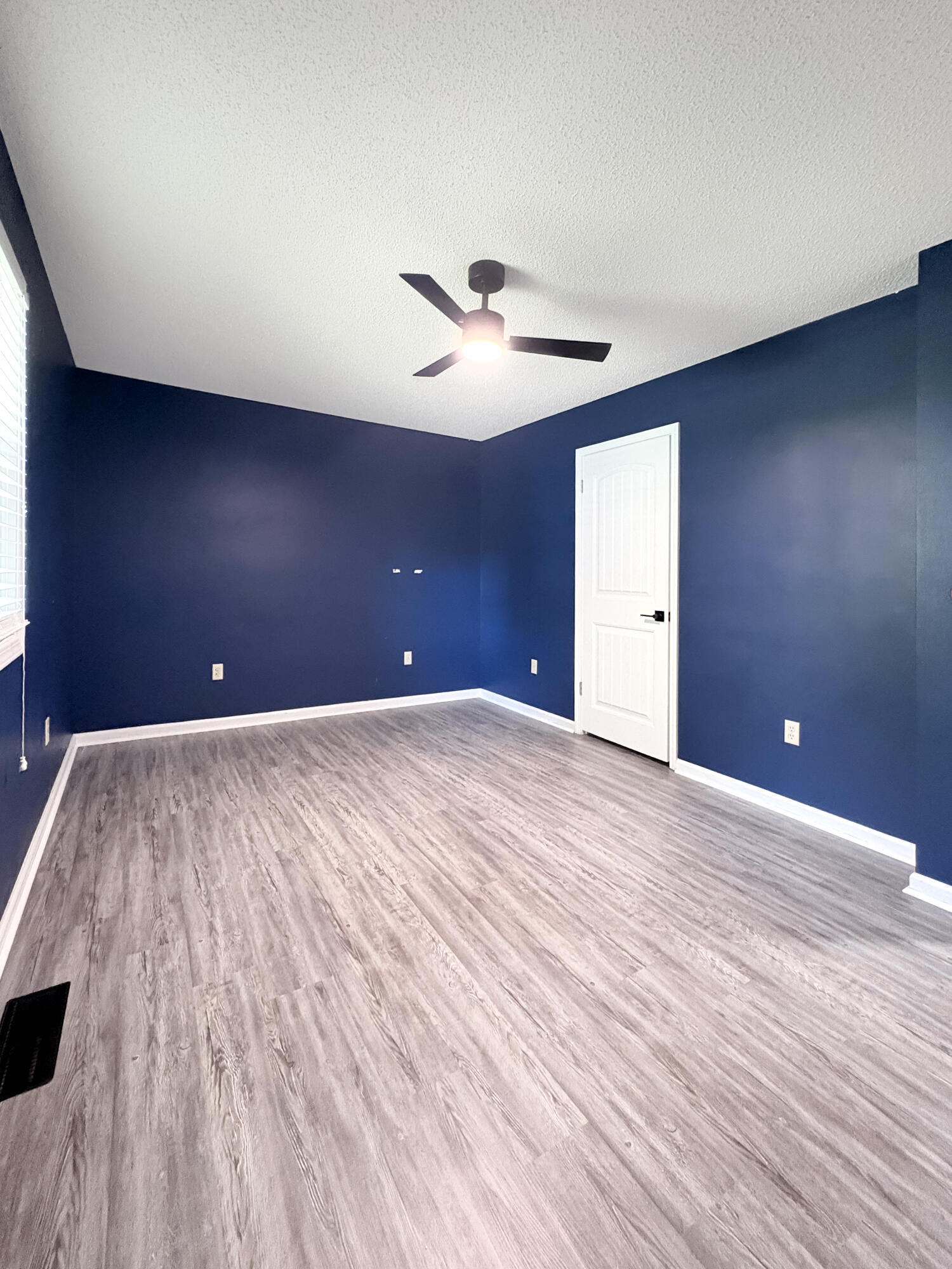 406 Linden Drive Property Photo 31
