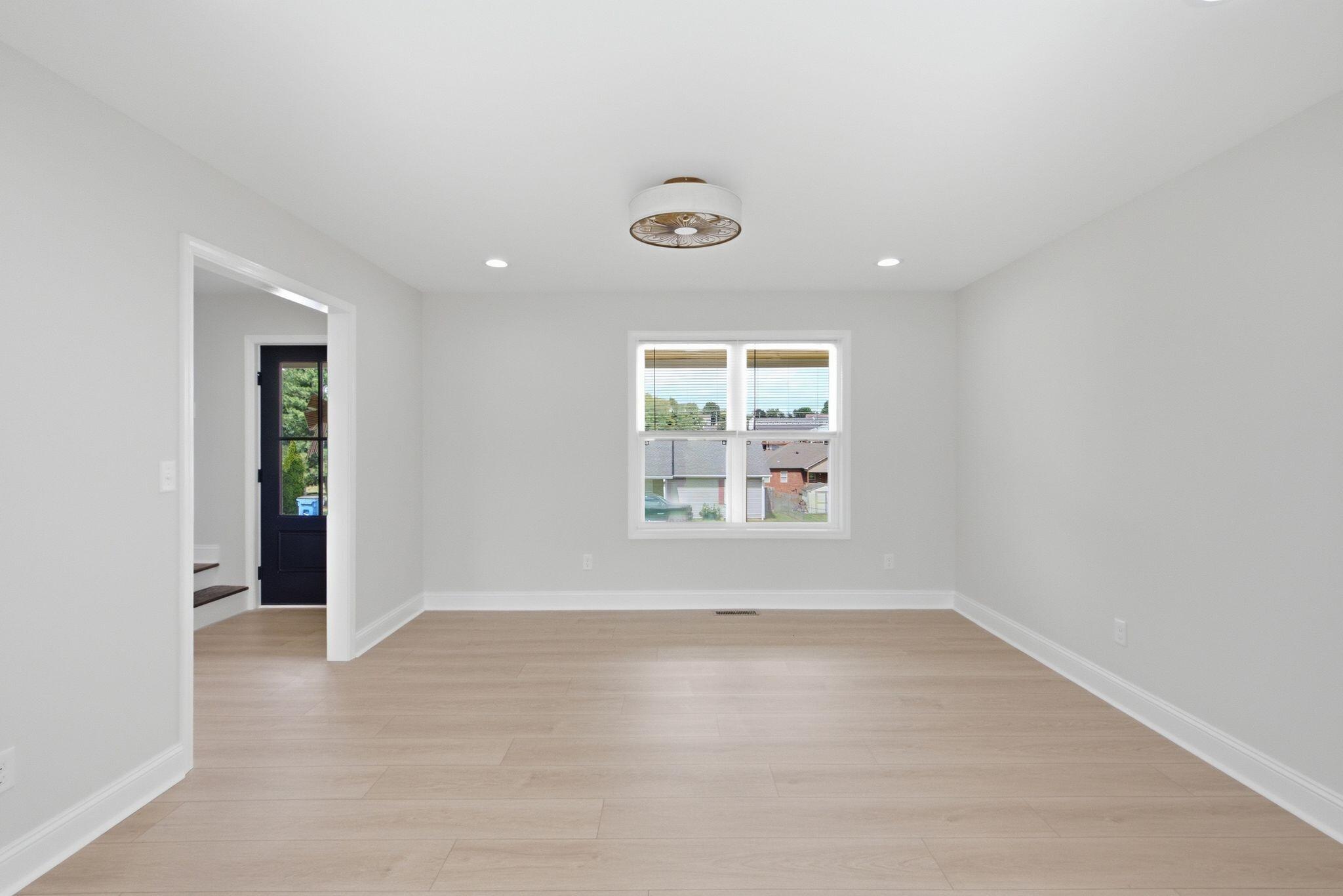 1017 Regency Road Property Photo 18