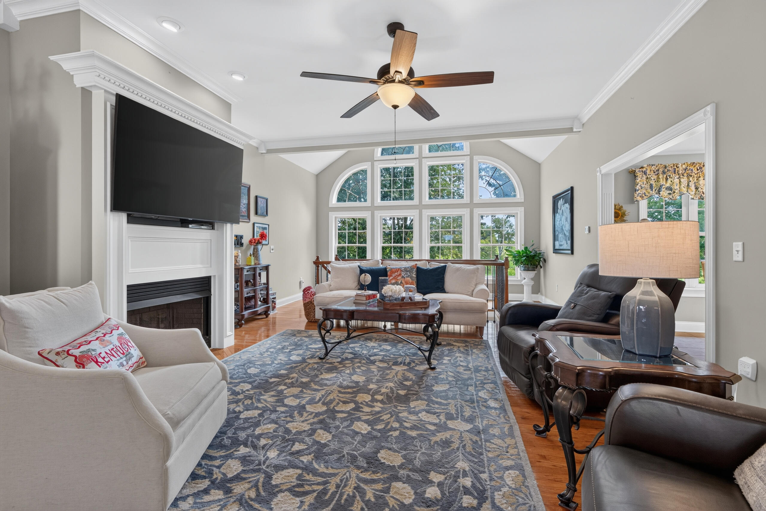 2051 Moss Creek Court Property Photo 7