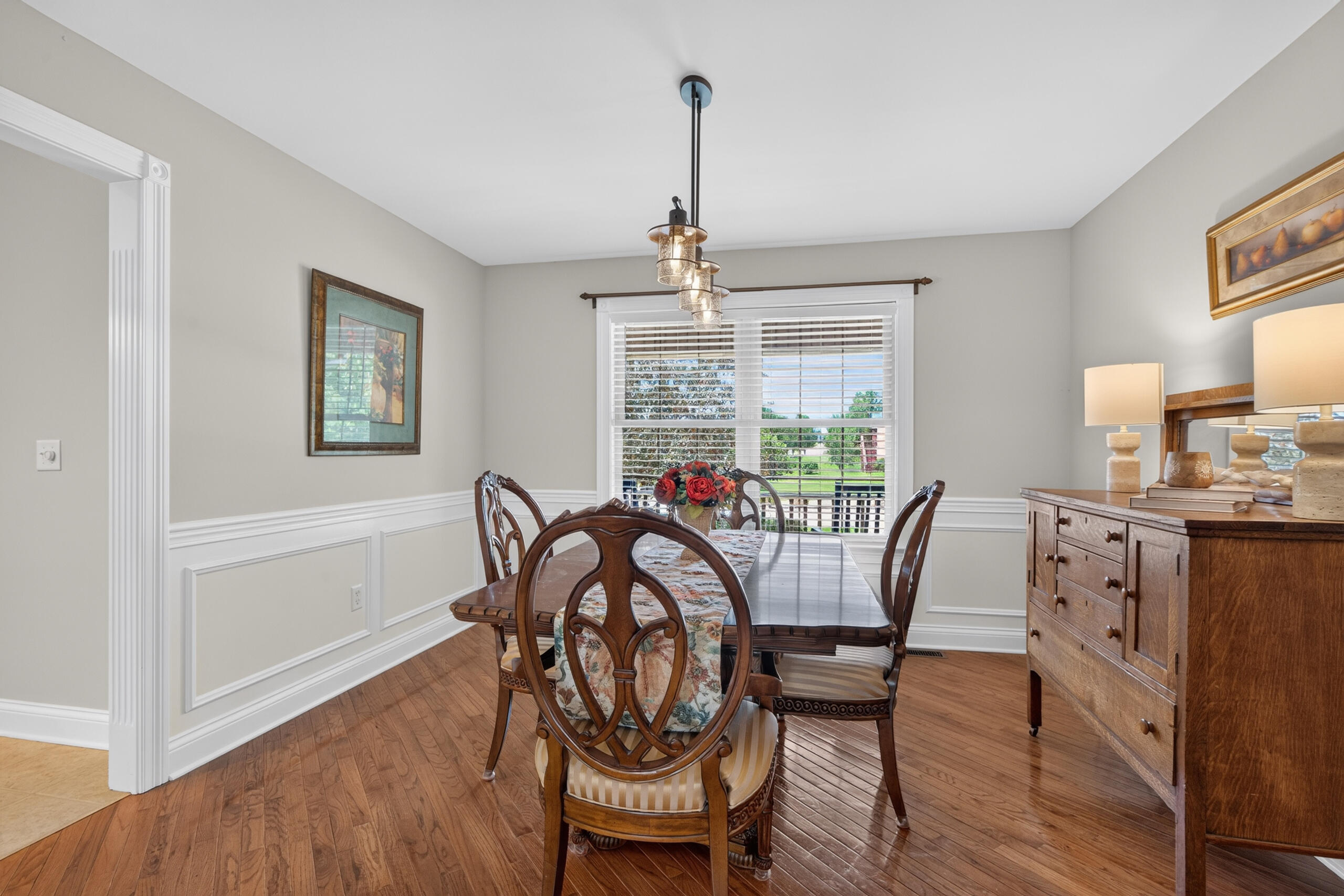 2051 Moss Creek Court Property Photo 12